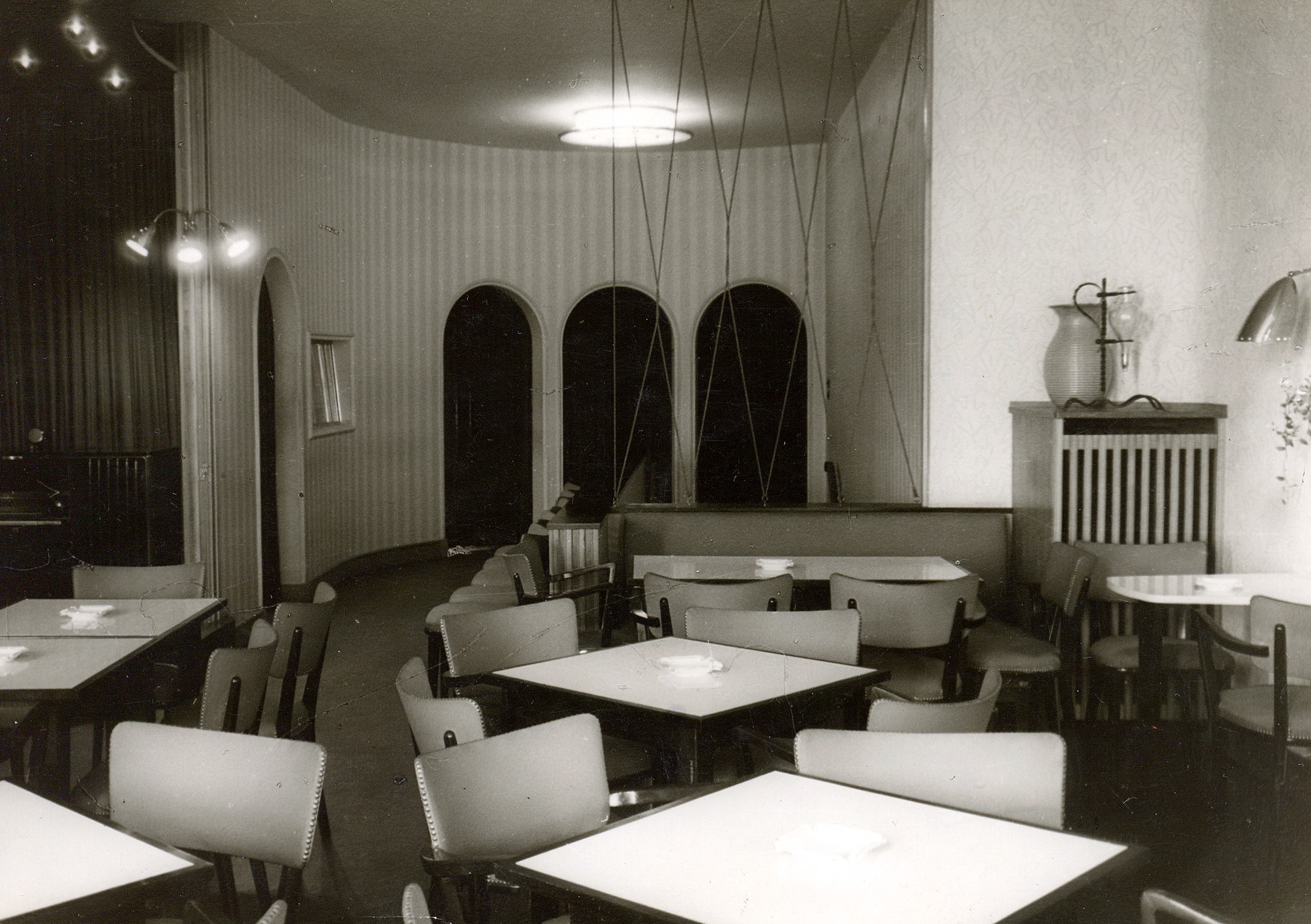 Das Burghof-Café innen