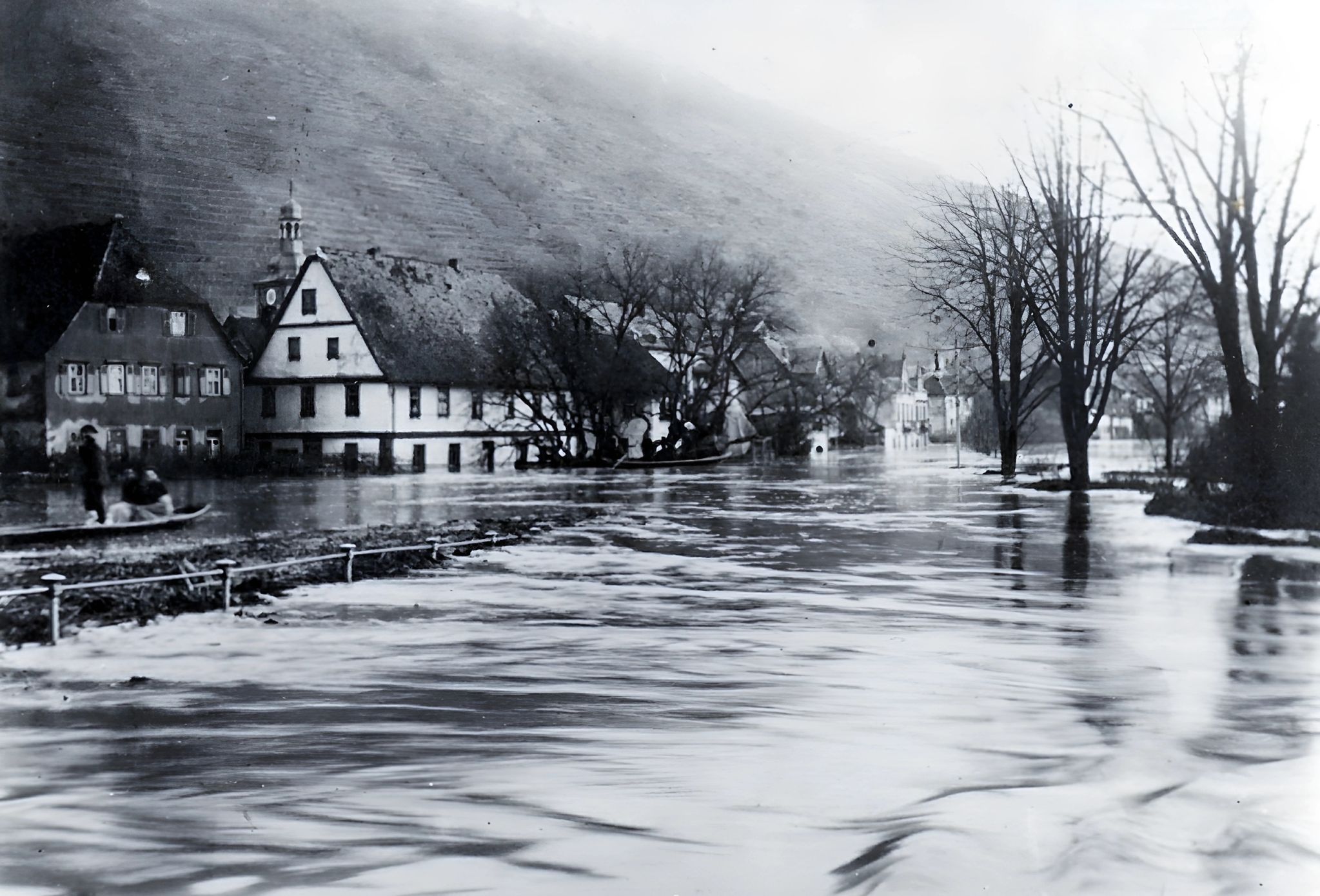 Hochwasser 1920 in der Brückenstraße