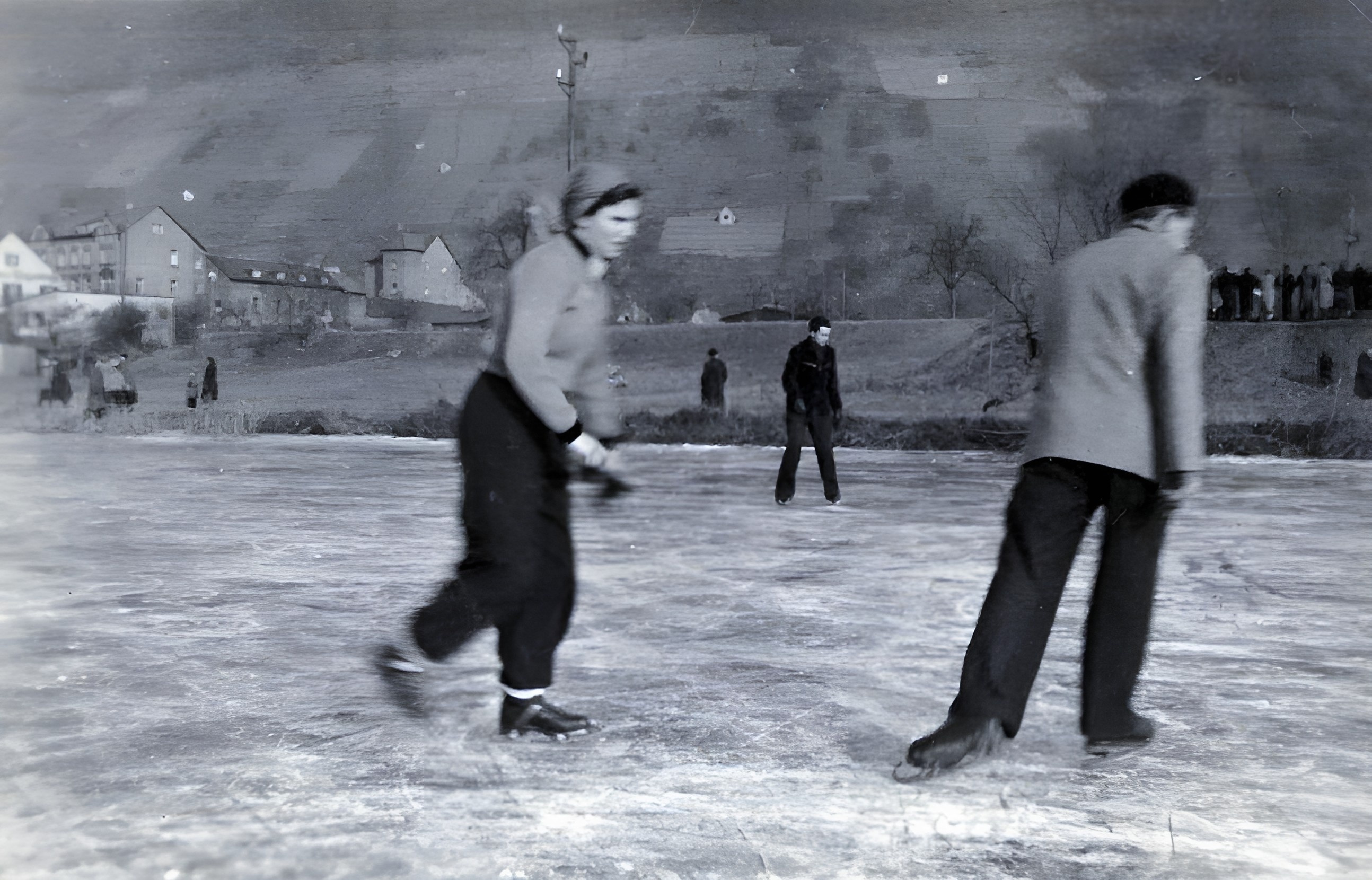 Eislaufen auf dem Main im Januar 1953