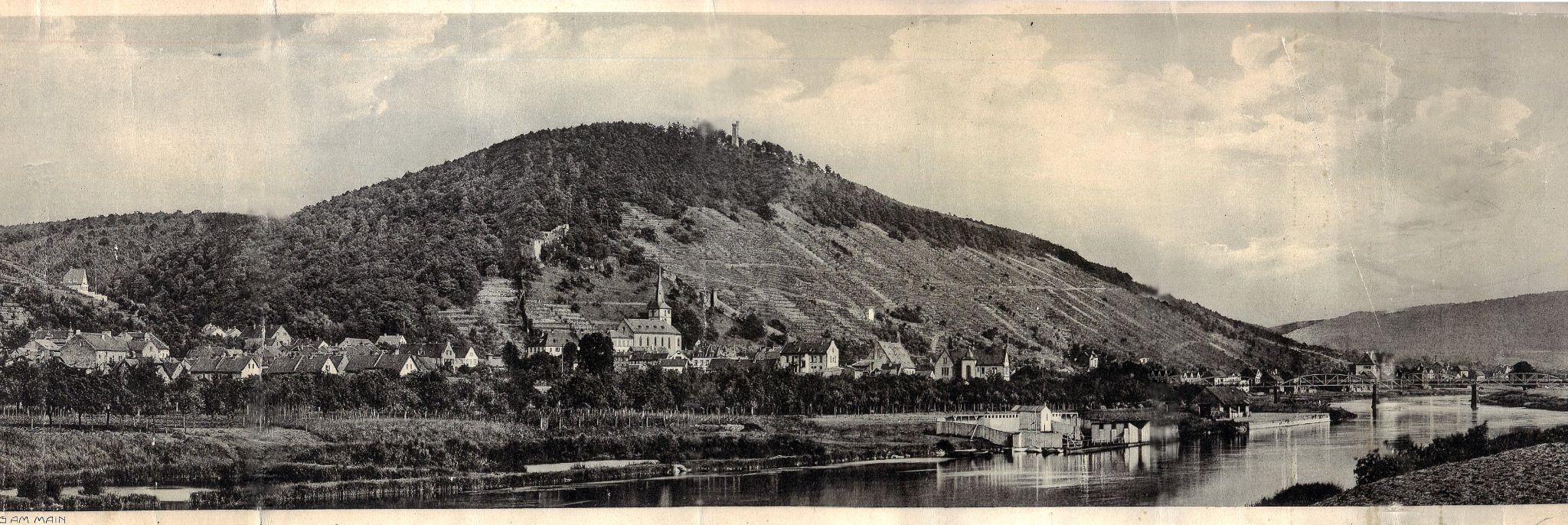 Panorama mit Mainbad