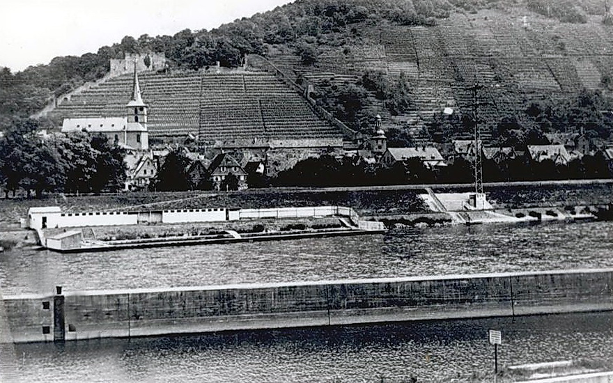 Das Mainbad um 1940