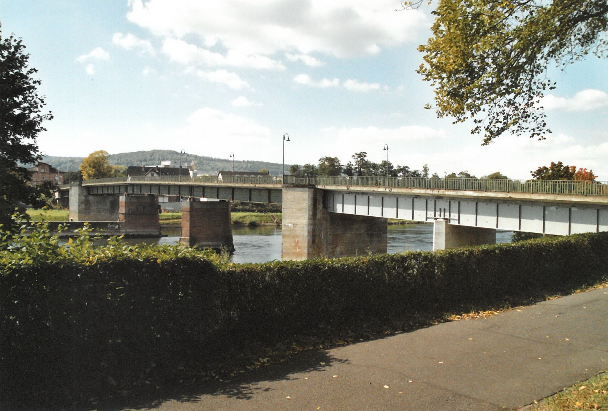 Die Mainbrücke im Jahr 2008