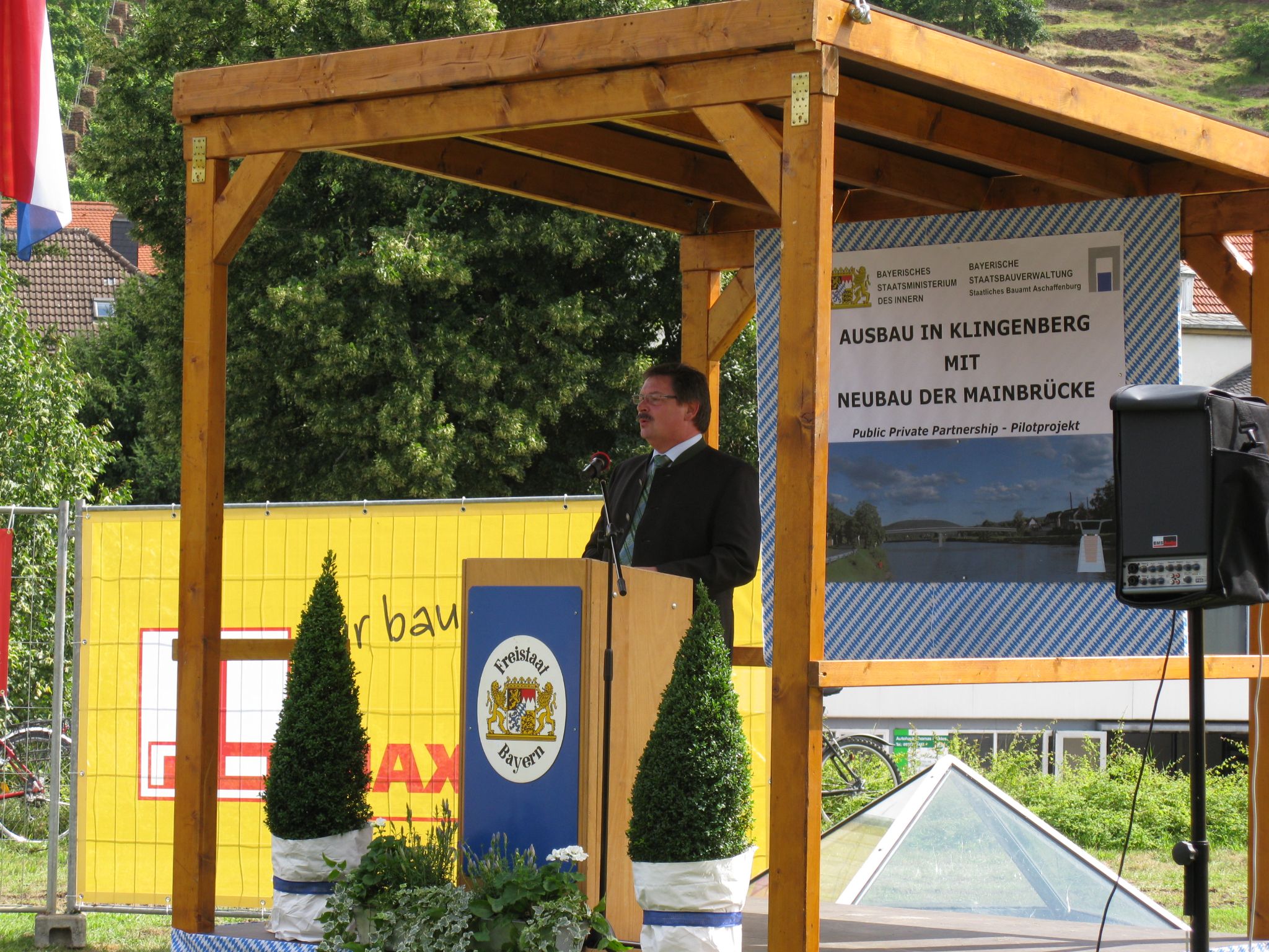 Grundsteinlegung am 30.07.2010