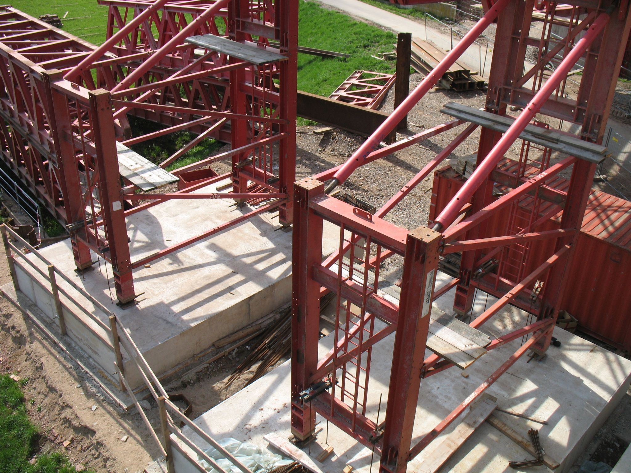 Bau der Mainbrücke 2011