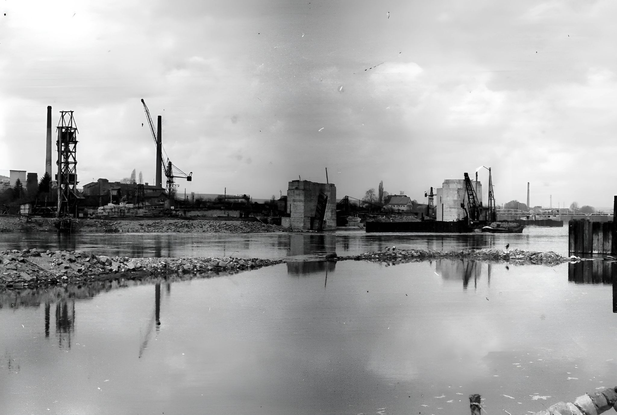 Bau der Staustufe 1928