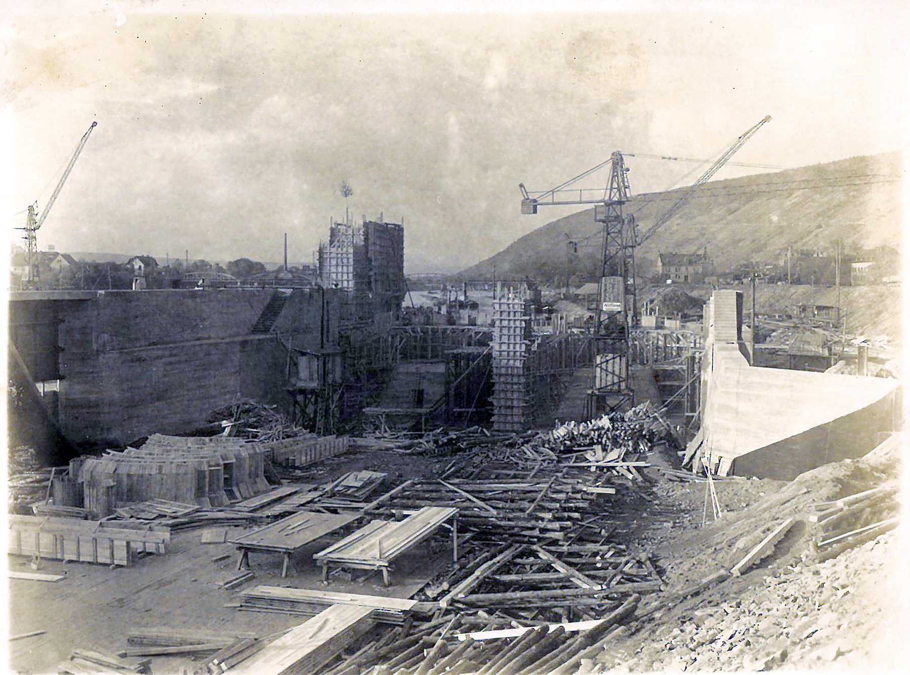 Bau der Staustufe 1929