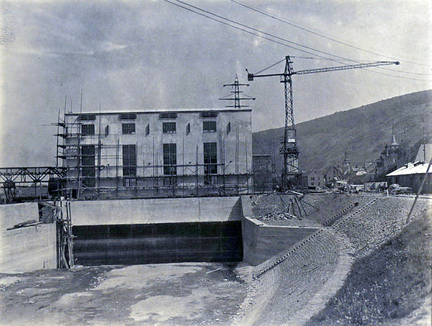 Das Kraftwerkshaus ist vollendet
