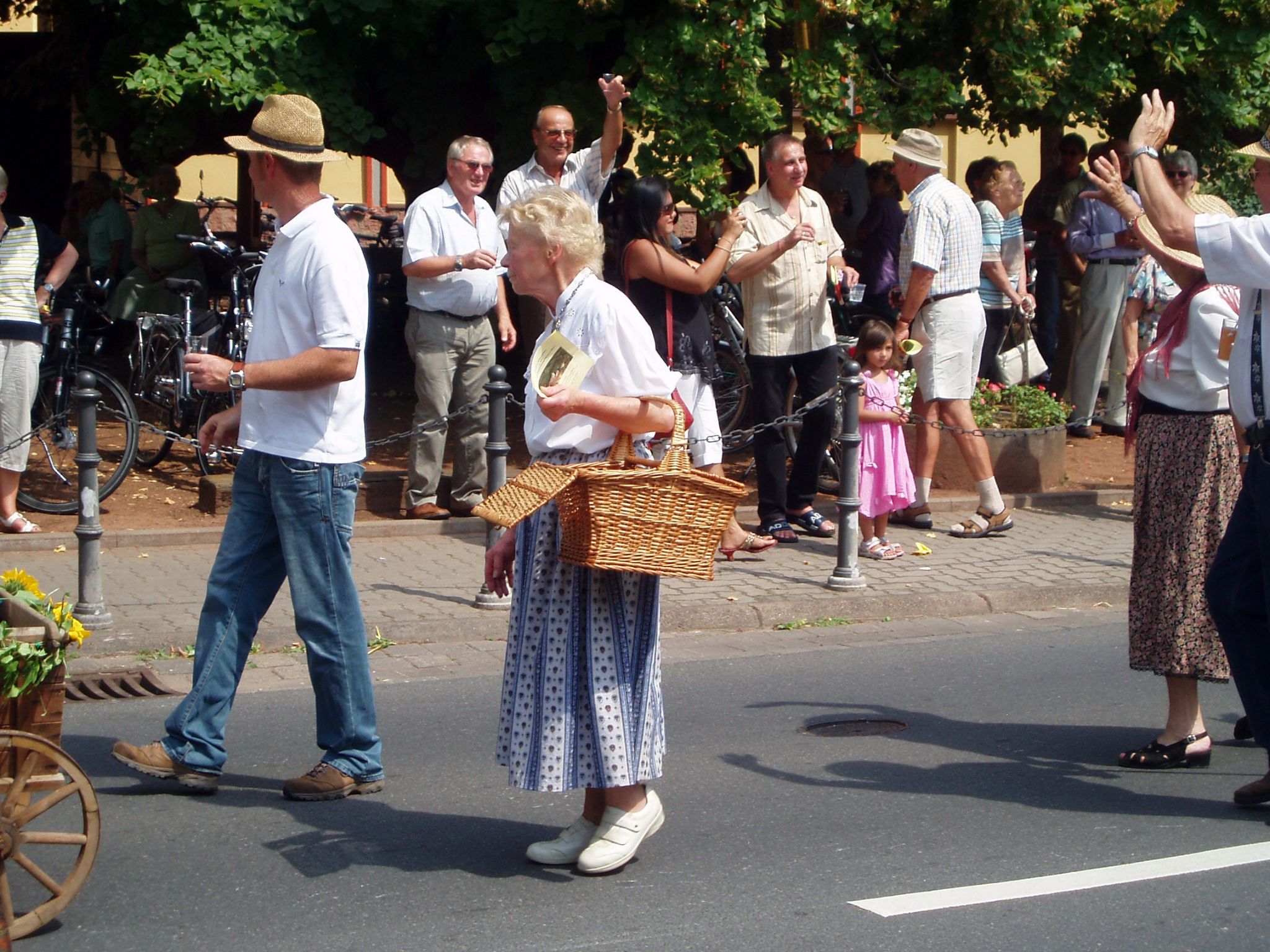 Jubiläumsfestzug 100 Jahre Weinbauverein