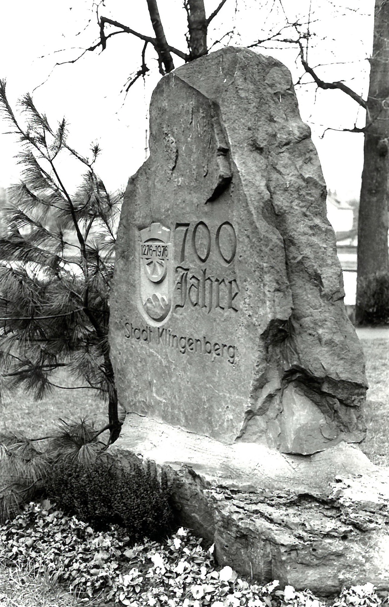 Der Gedenkstein im Jahr 1976