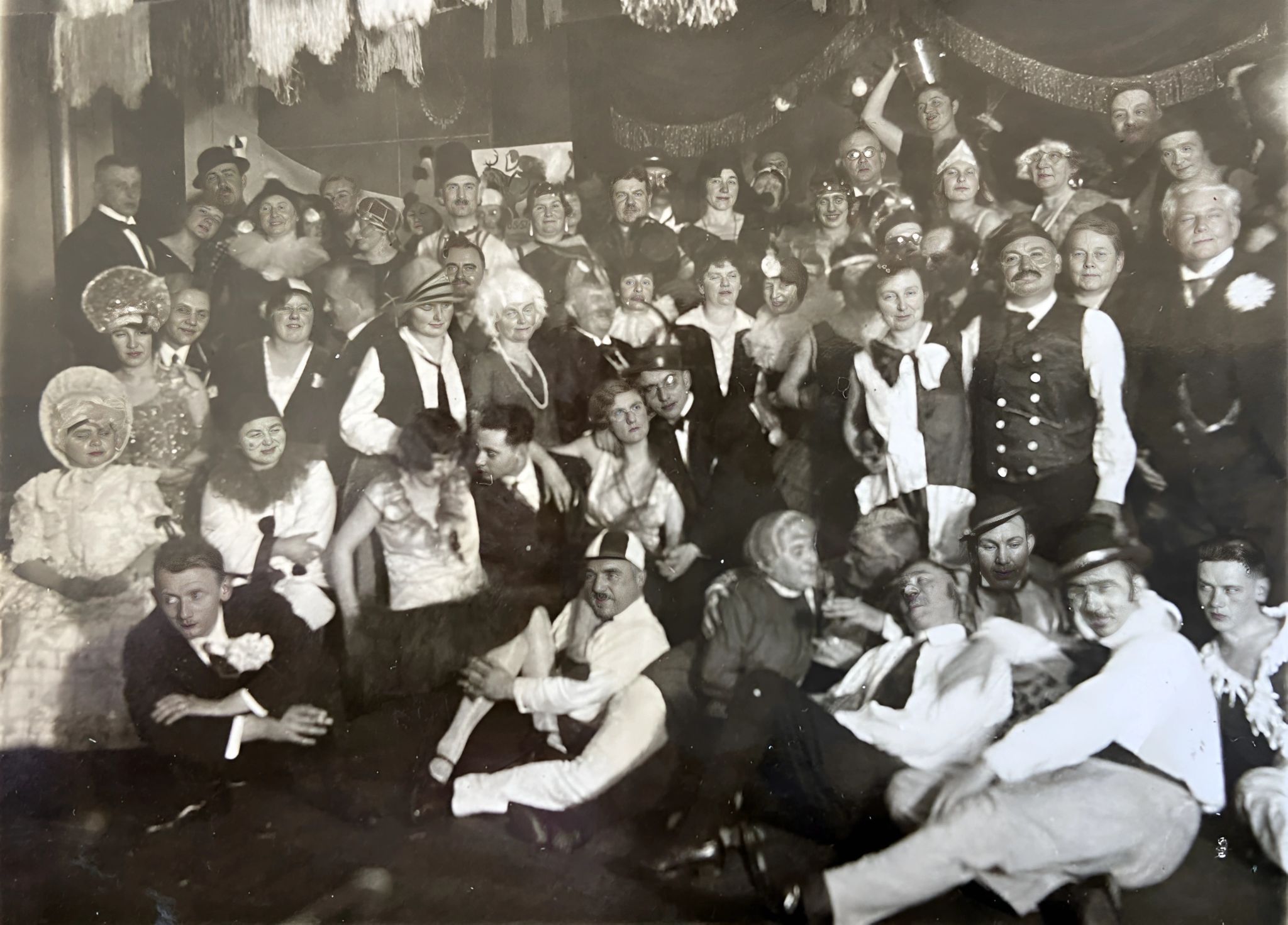 Gruppenfoto Fasching 1928