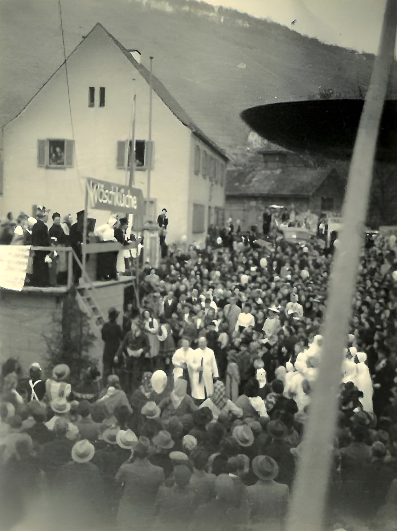 Altweibermühle auf dem Marktplatz 1950