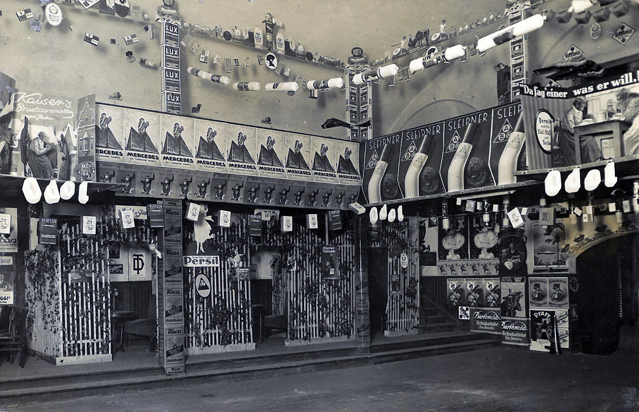 Die Bühne für den Reklameball des Turnvereins 1951