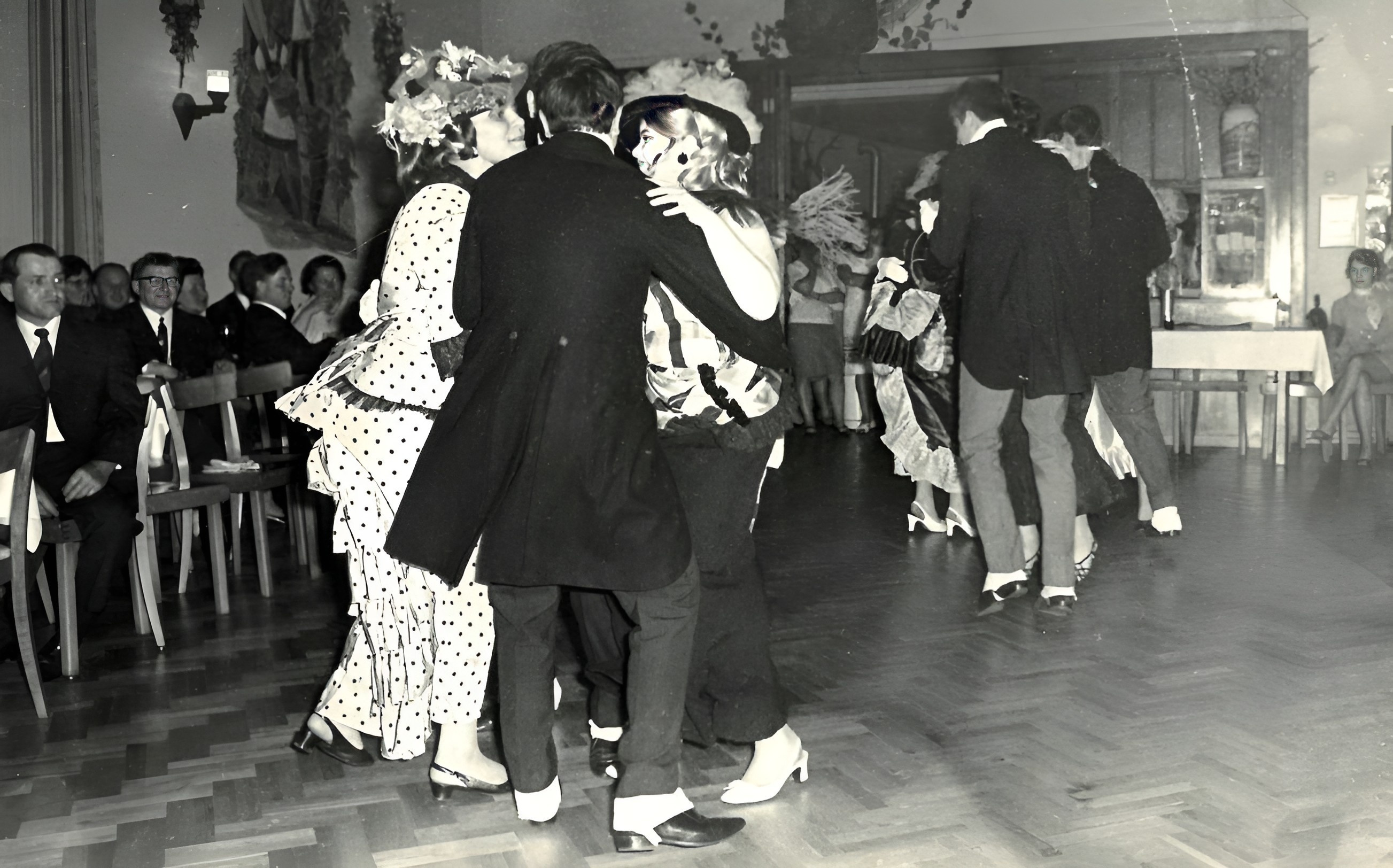 Tanzstunden im Burkarder Hof 1969