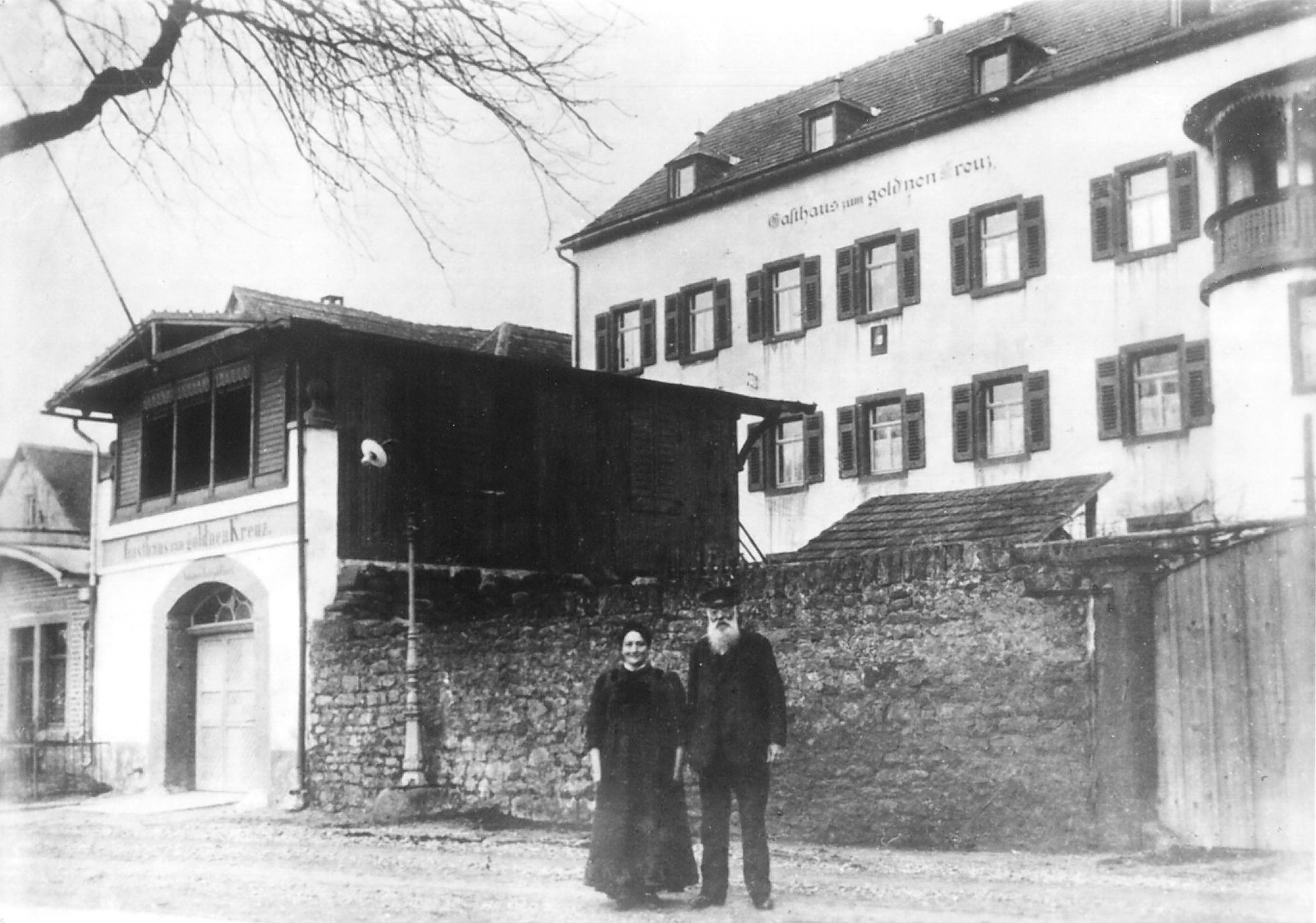 Das "Goldene Kreuz" um 1900