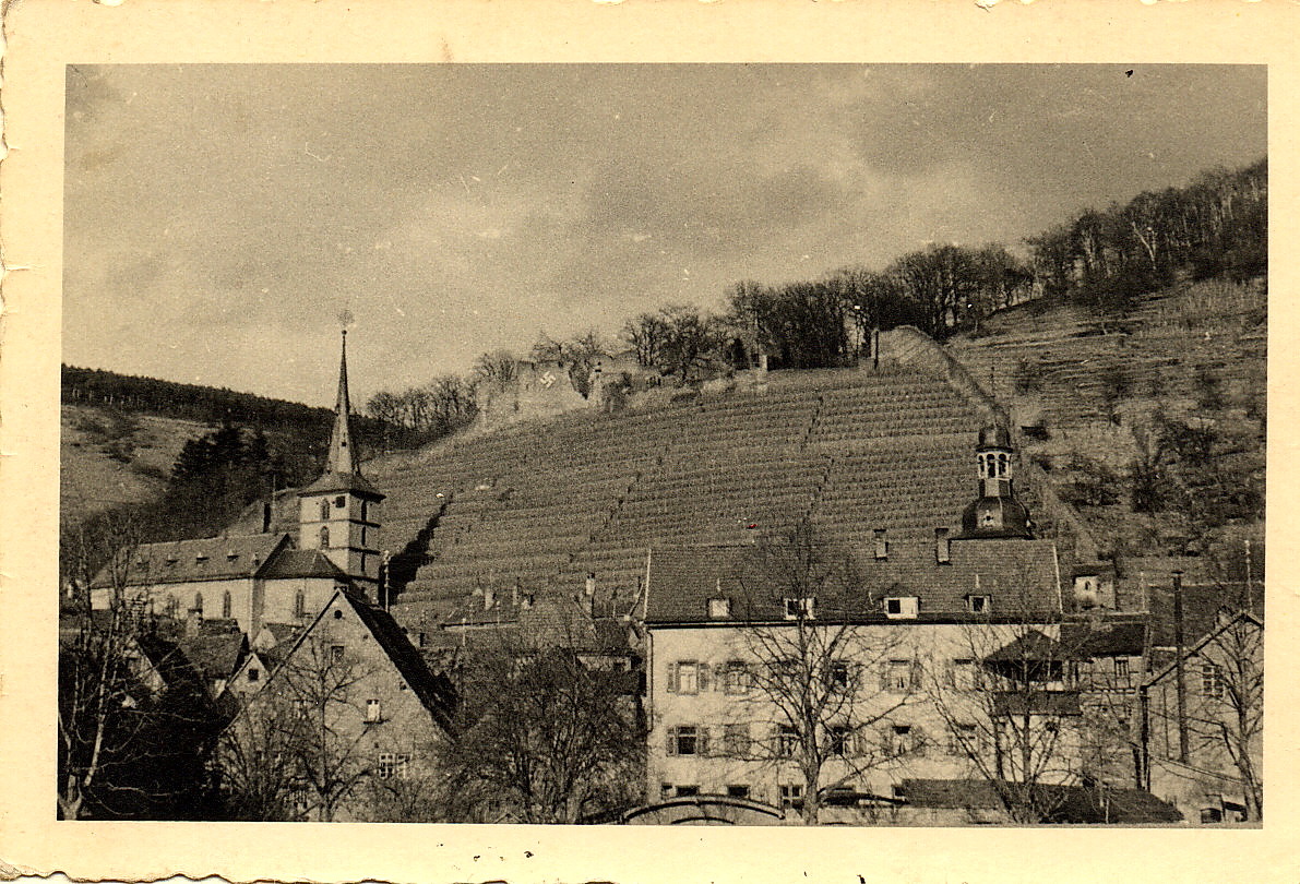 Das "Goldene Kreuz" prägt als stattliches Gebäude die Stadtsilhouette