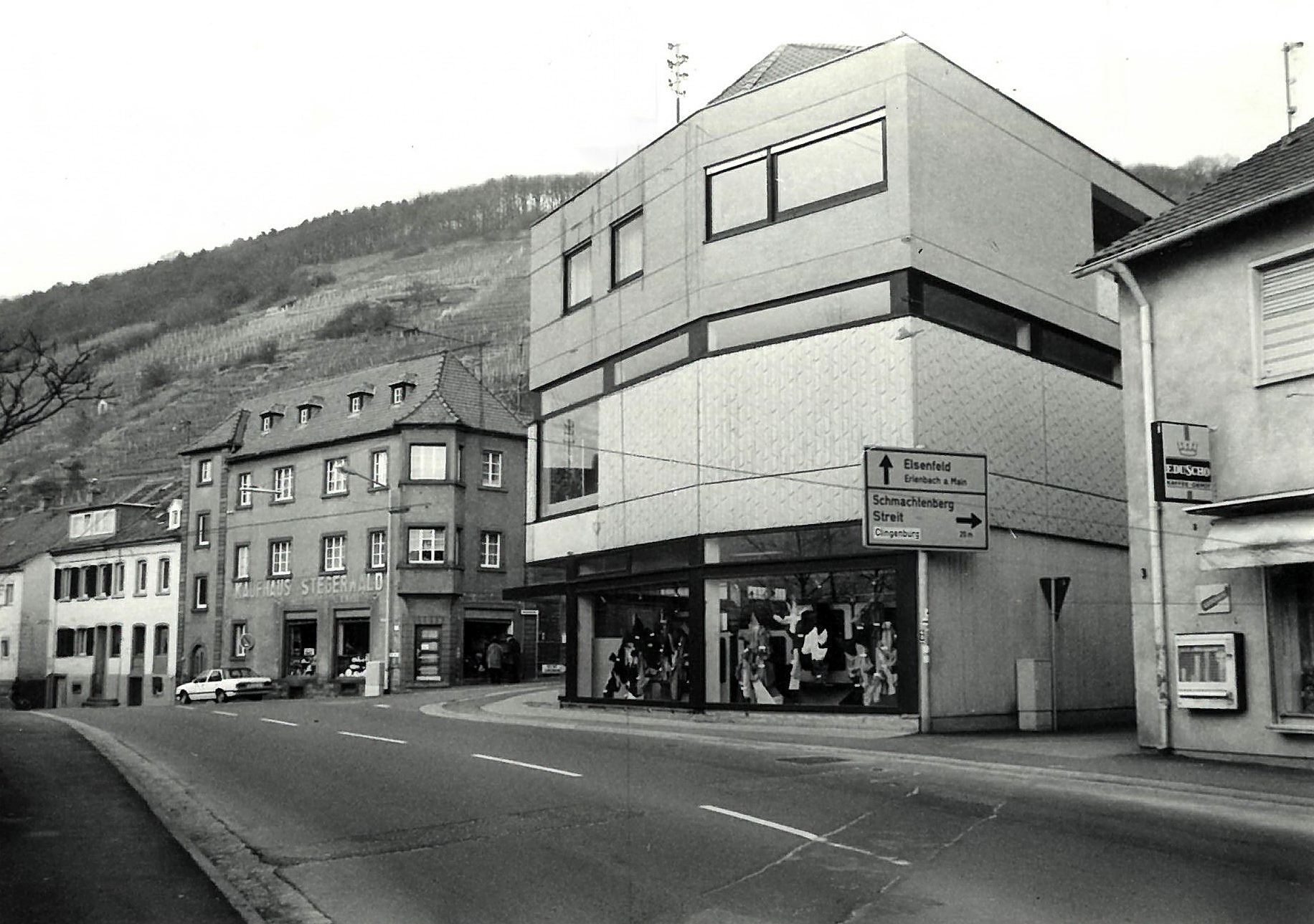 Die Rathausstraße 16