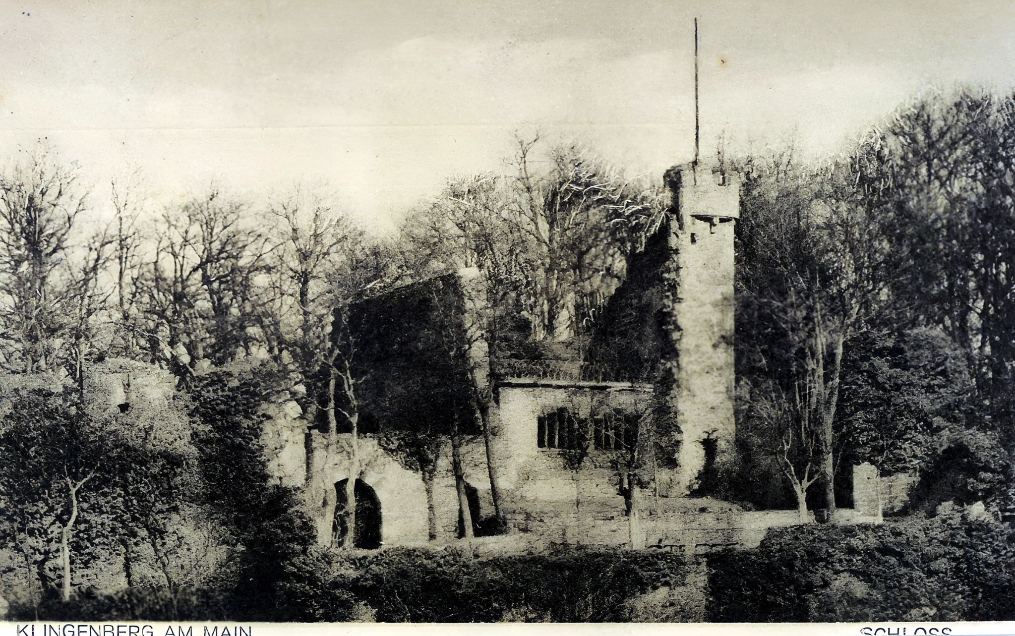 Ansichtskarte der Burgruine um 1920
