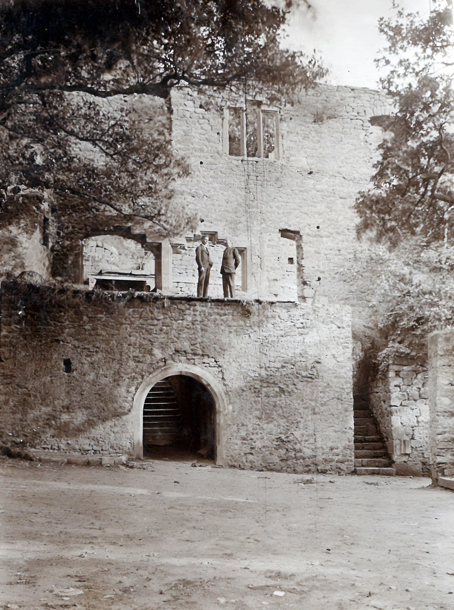 Blick vom Burghof nach Süden in Richtung Rittersaal