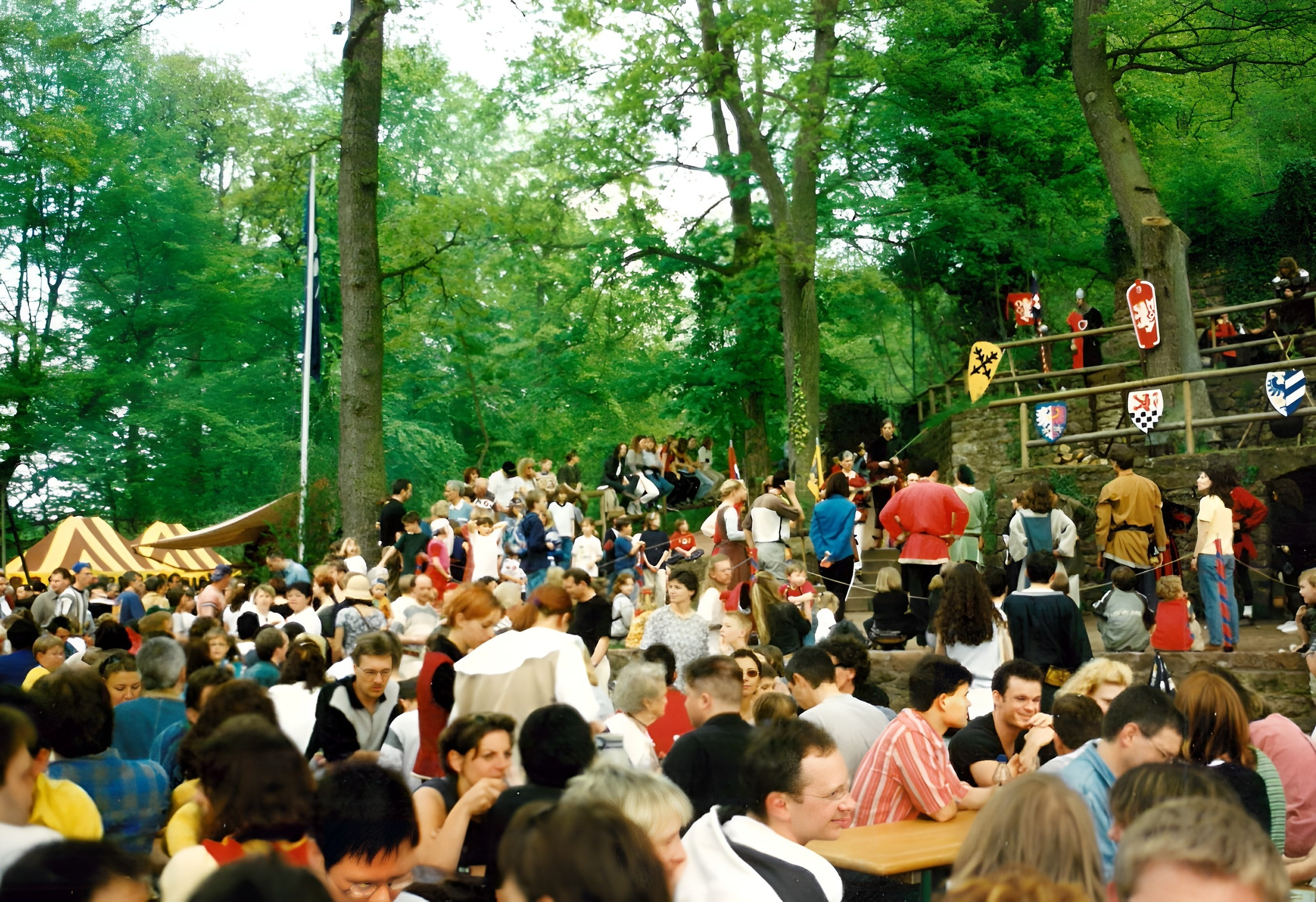 Klingenberger Weintage auf der Clingenburg 1999