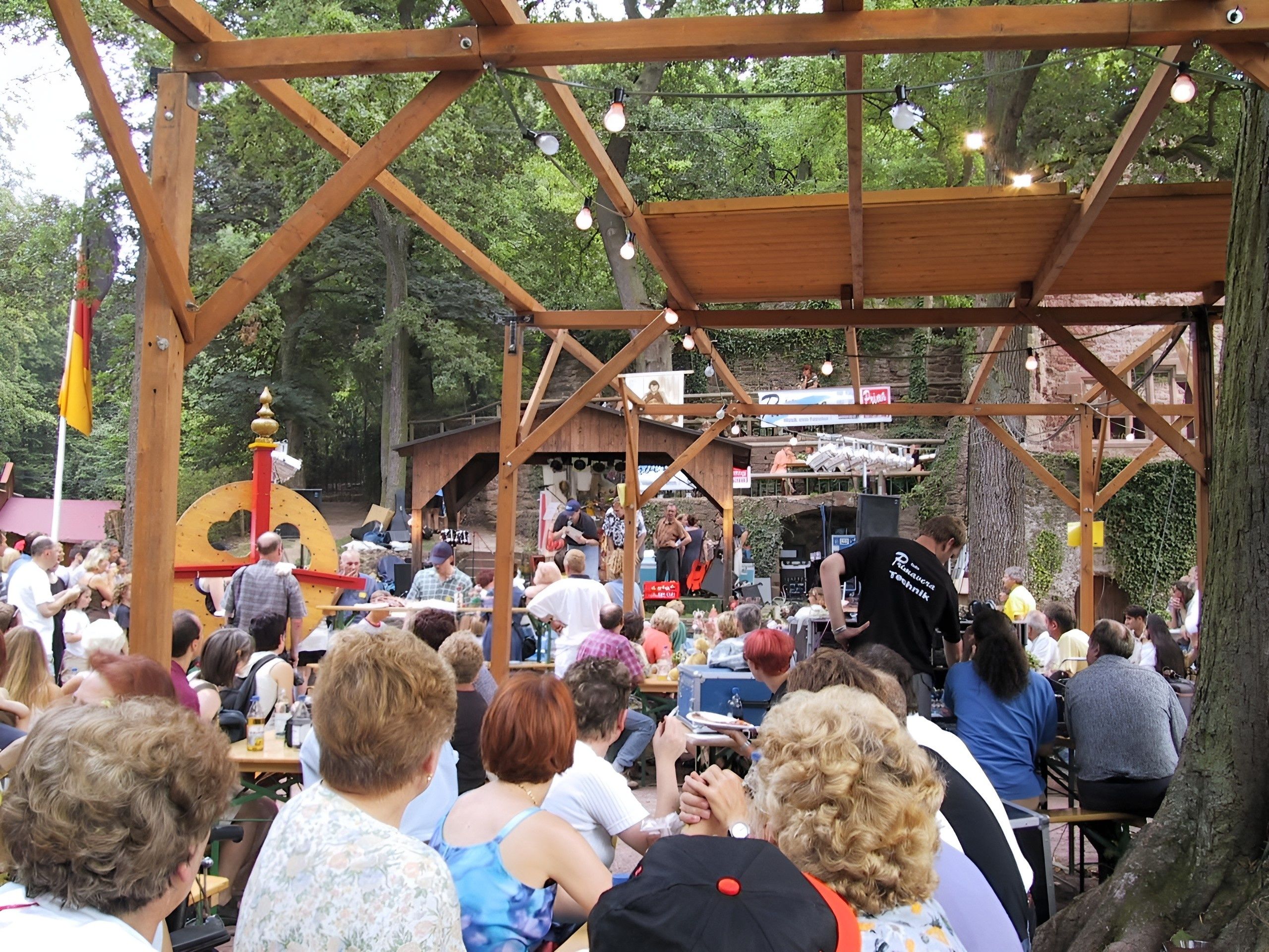 Teddy-Picknick auf der Clingenburg 2000