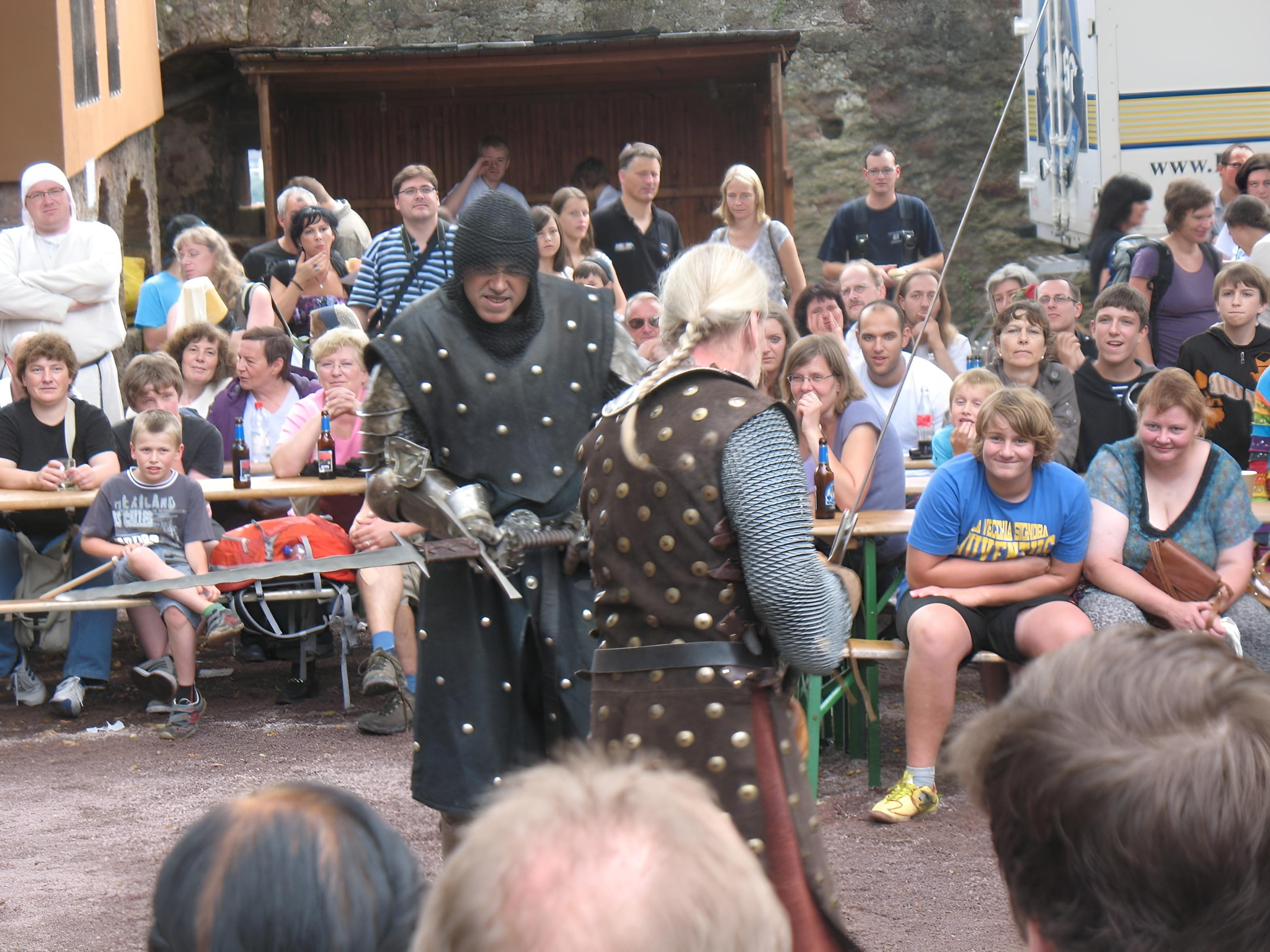 Mittelalterspektakel auf der Clingenburg 2011