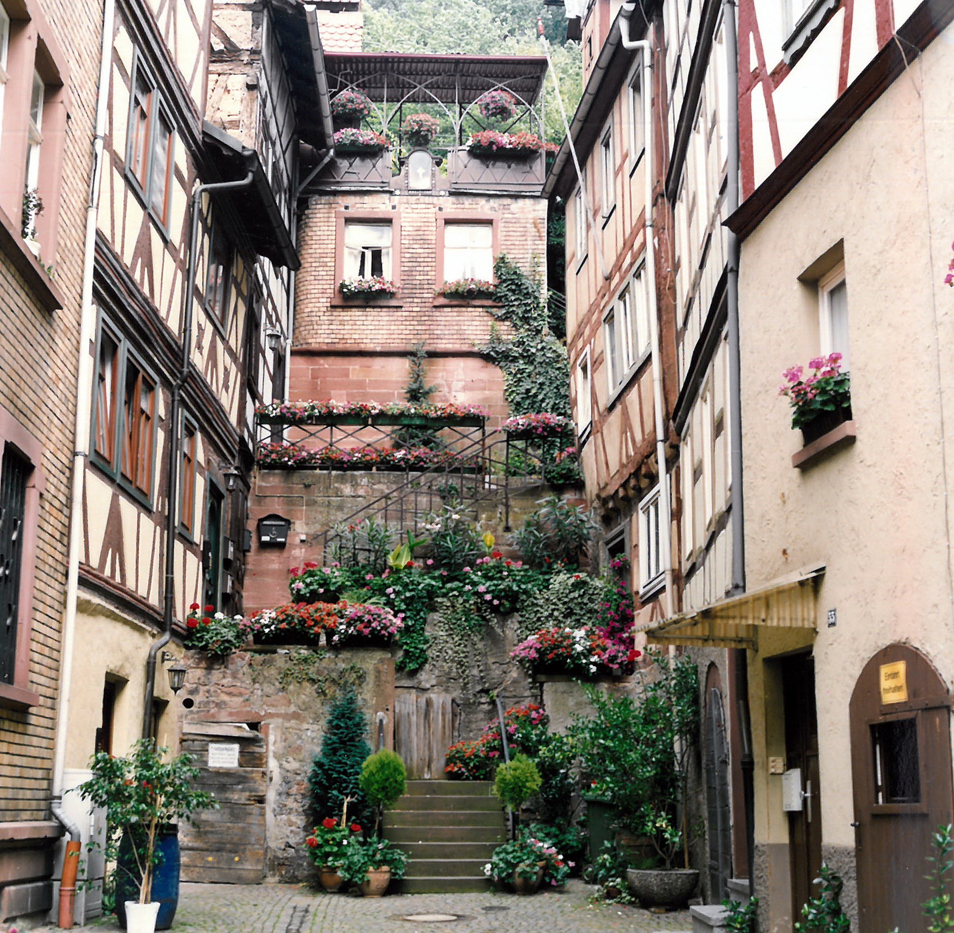 Die Hauptstraße 47 bis 54