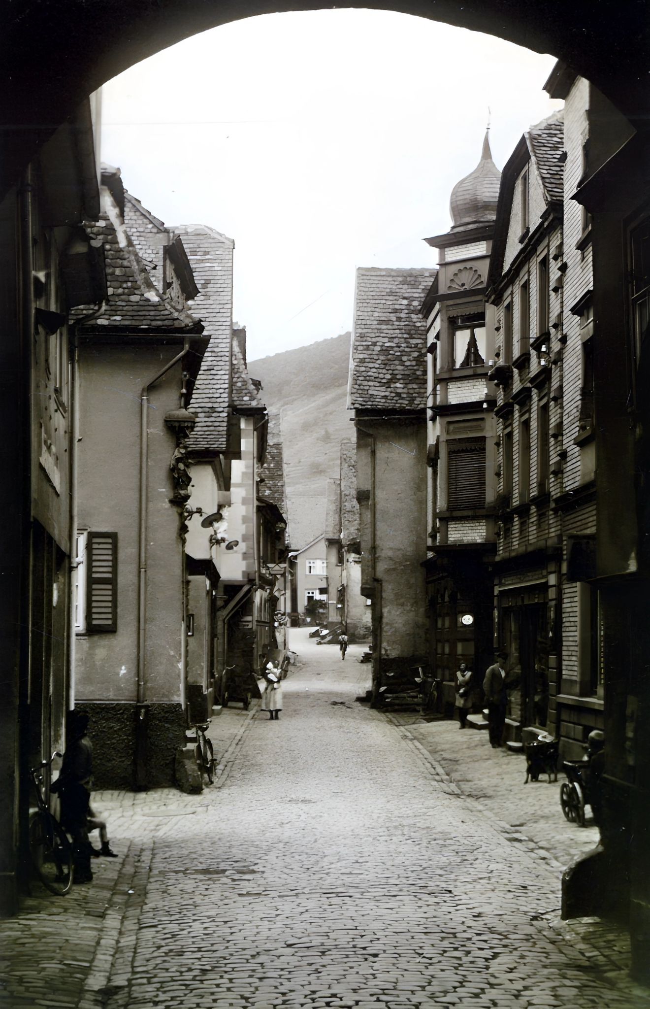 1935 100 Blick in die Hauptstr