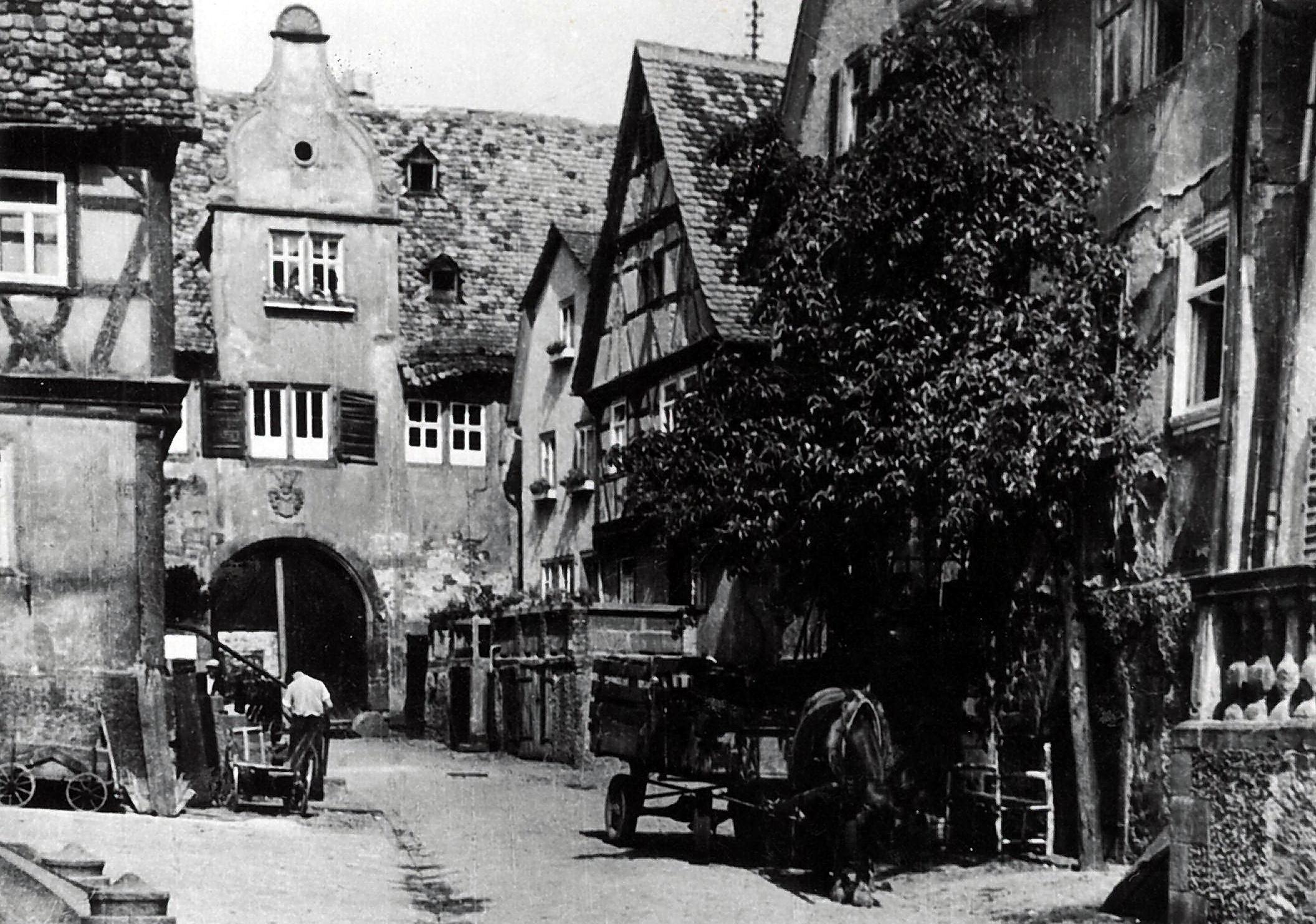 Blick in die Hofstraße um 1930