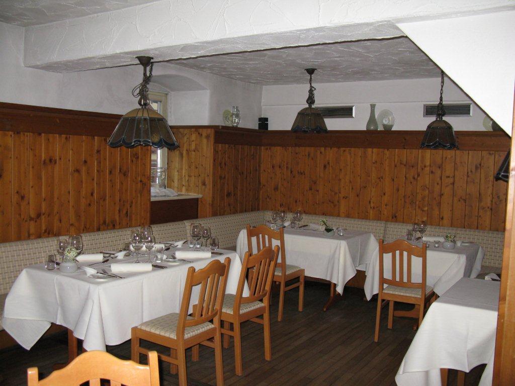 Innenansicht der Gastronomie im 2. OG