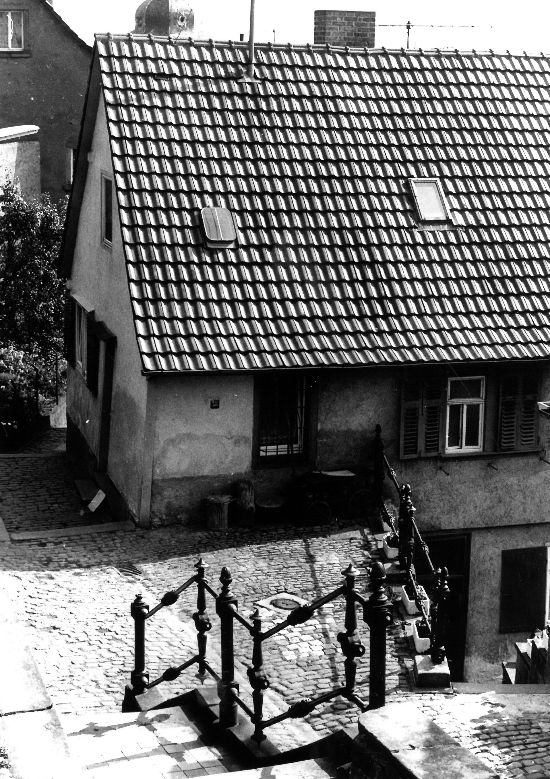 Die Kirchenstraße 8