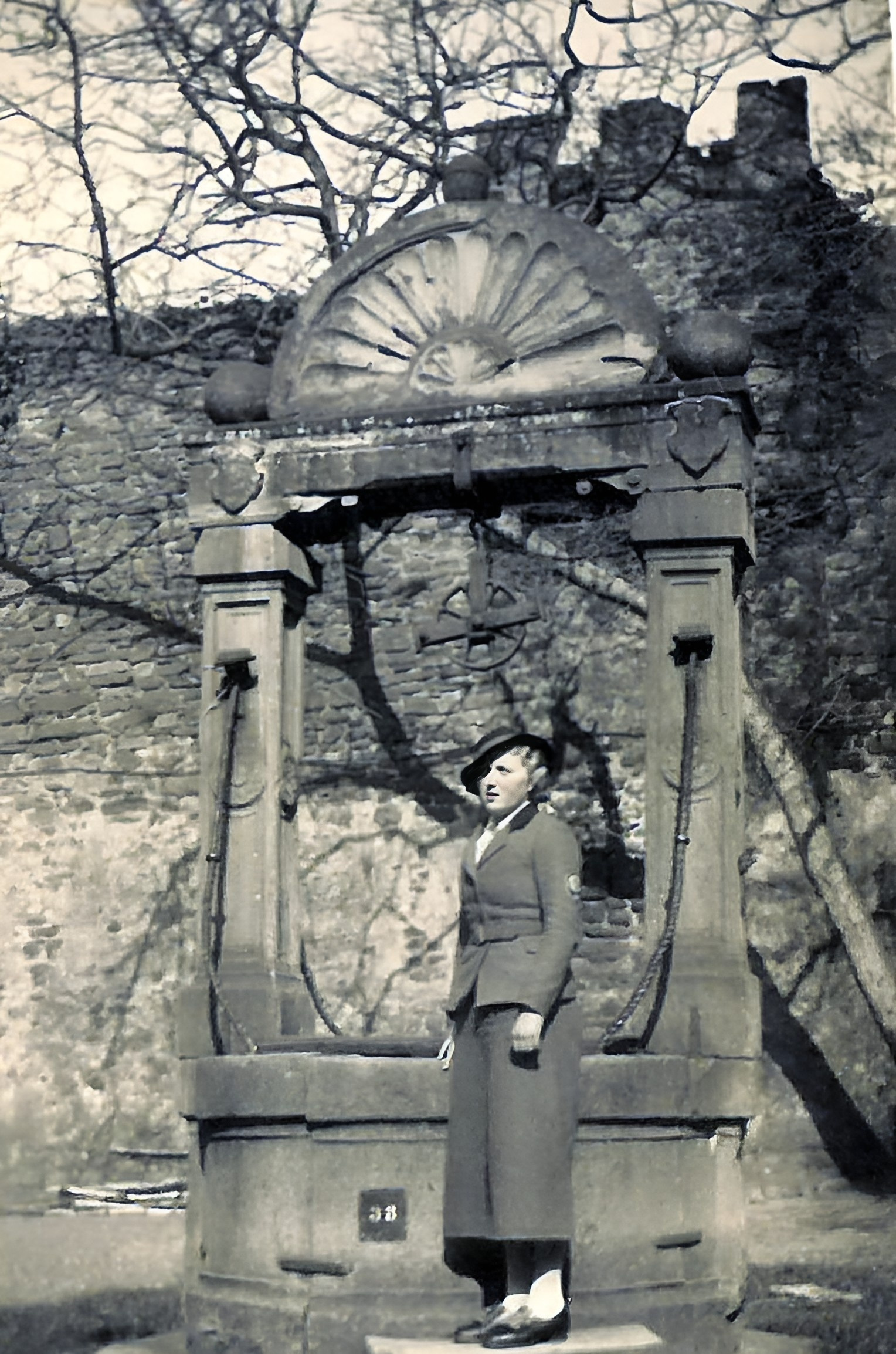 Der Schöpfbrunnen im Schloss Mairhofen