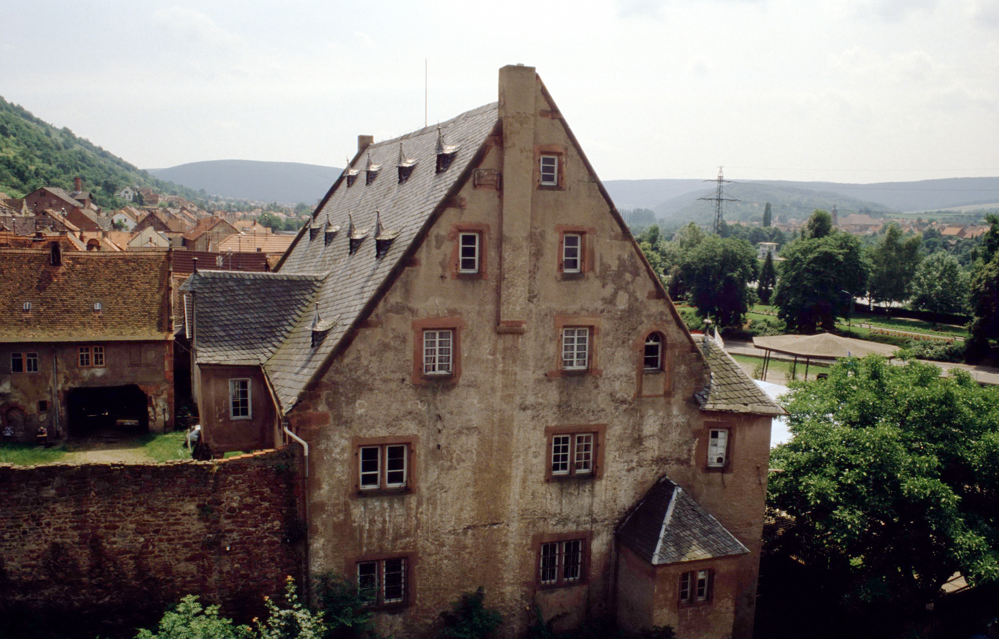 Das Haupthaus um 1986
