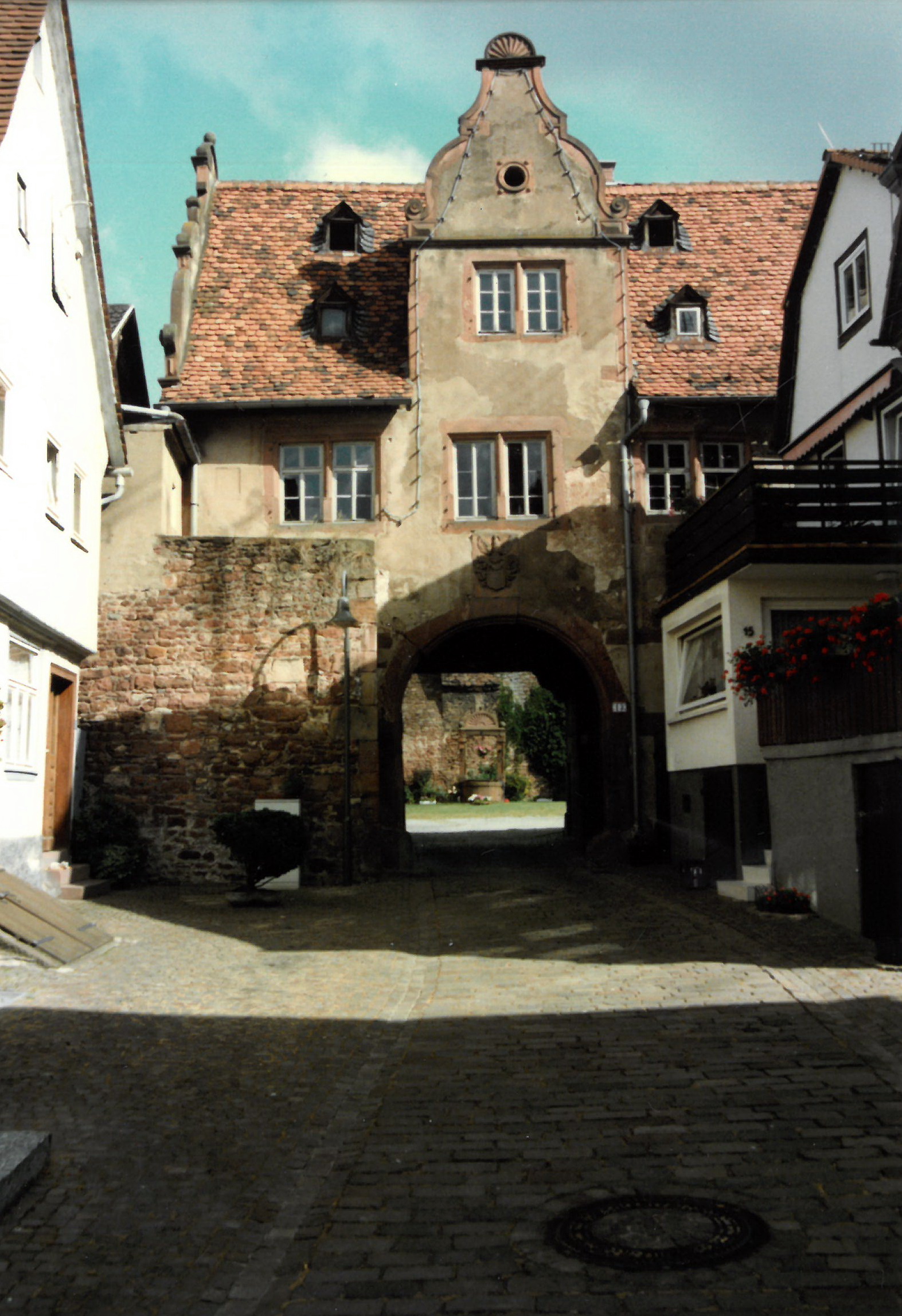 Das Torhaus im Jahr 1993