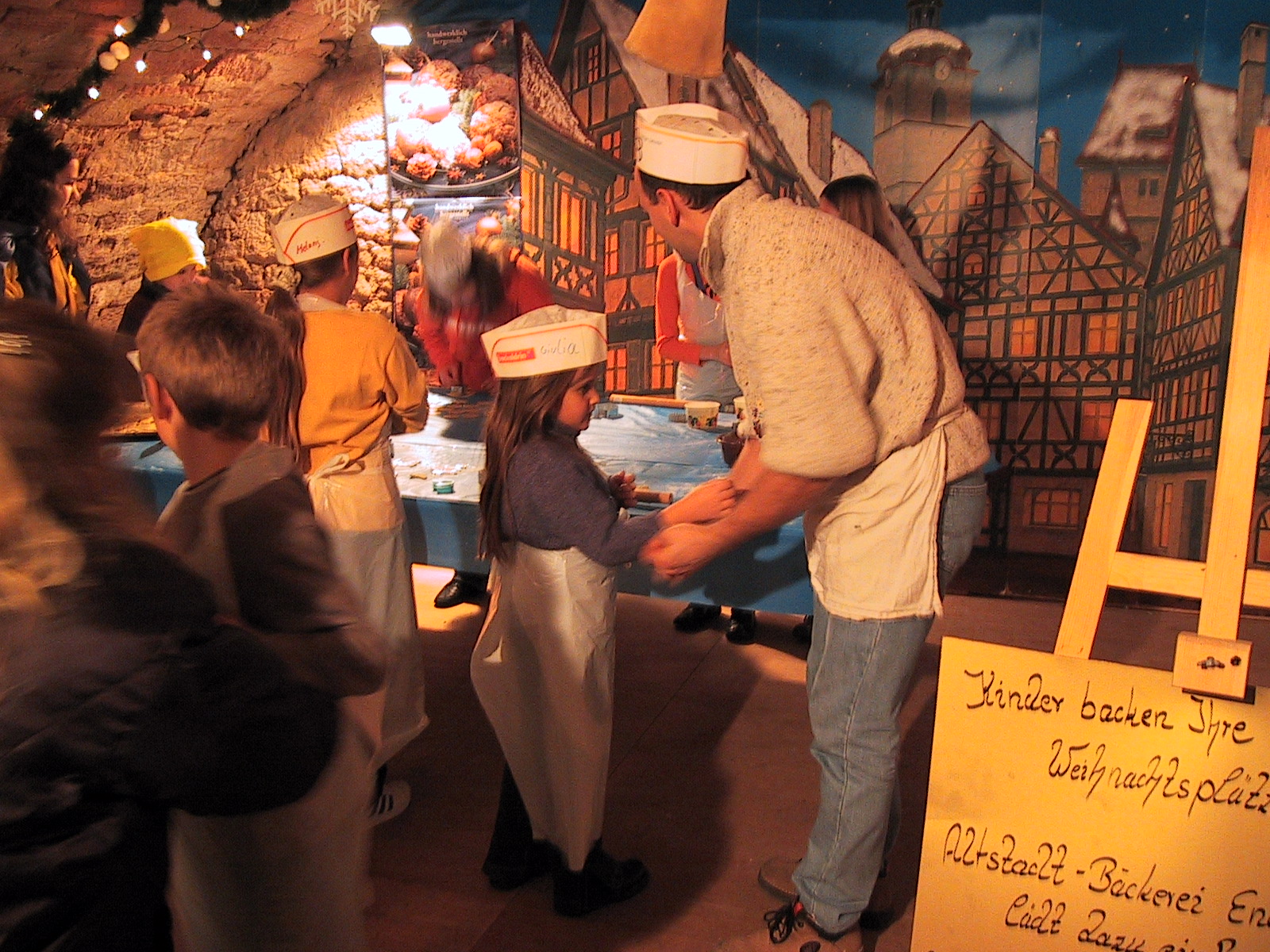 Die Weihnachtsbäckerei im Schlosskeller 2001
