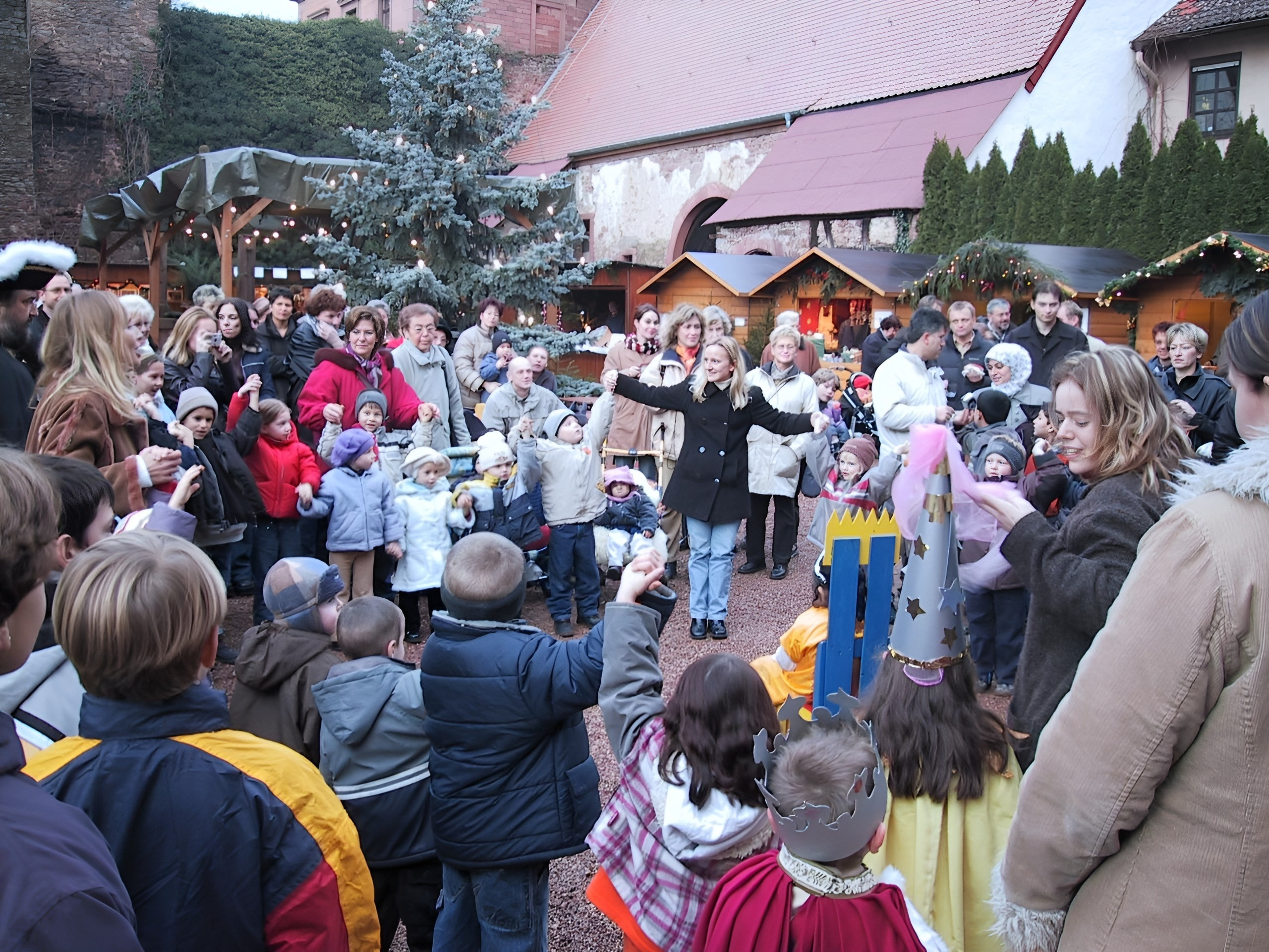 Weihnachtsmarkt im Schlosshof 2002