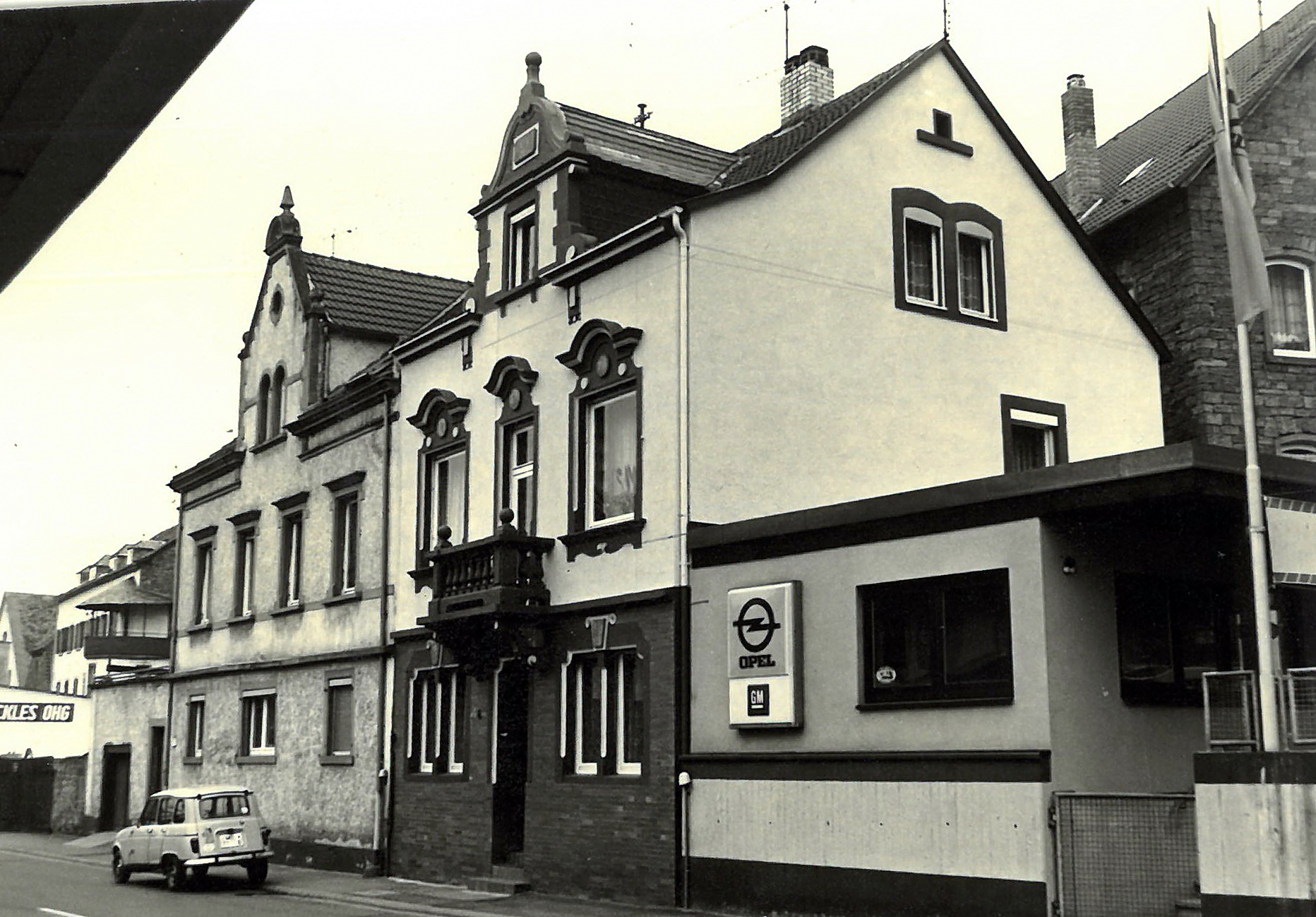 Brückenstraße 8 und 6