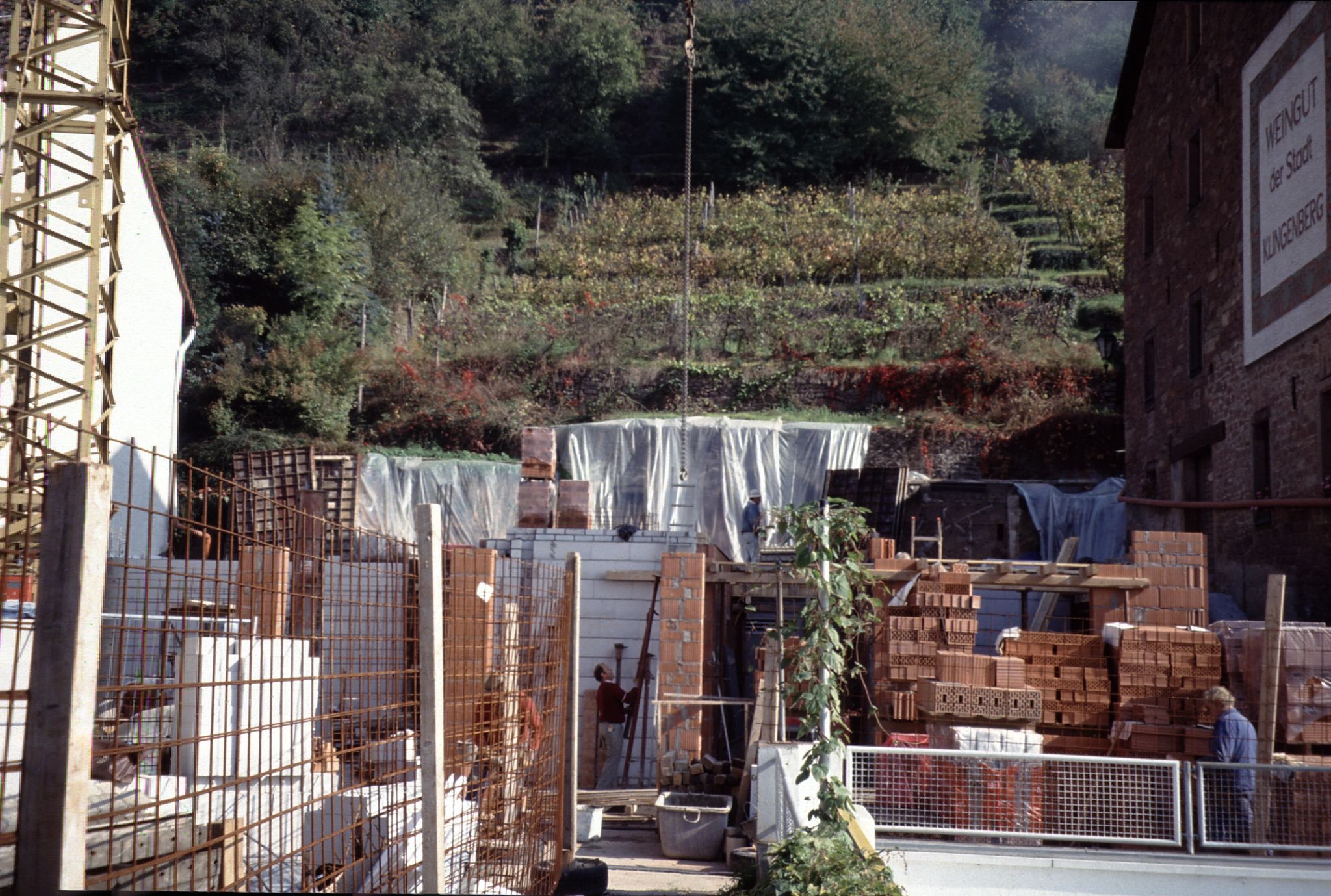 Bau des Gebäudes Wilhelmstraße 13 im Jahr 1994