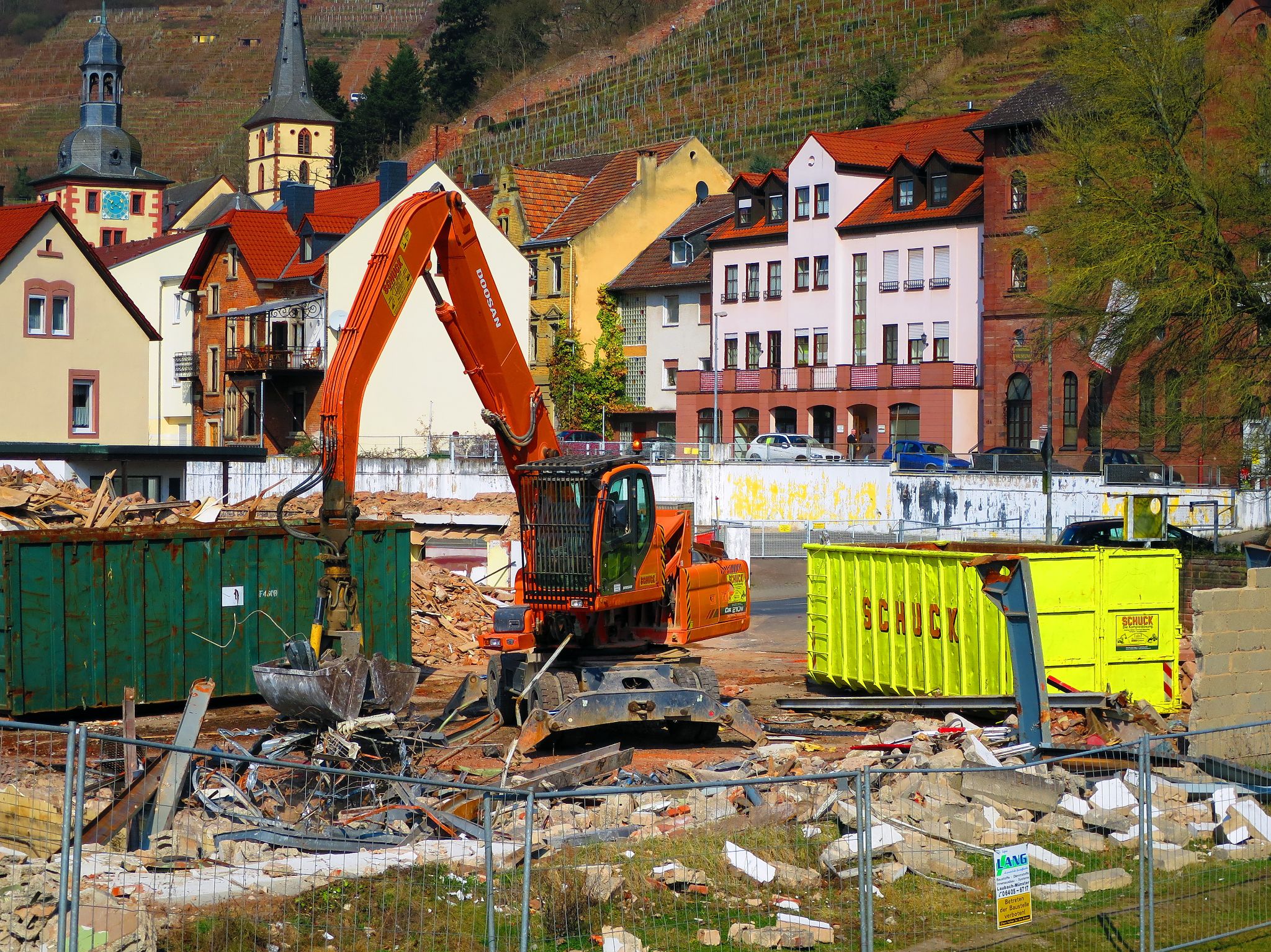 Blick auf das fertige Gebäude im Jahr 2015