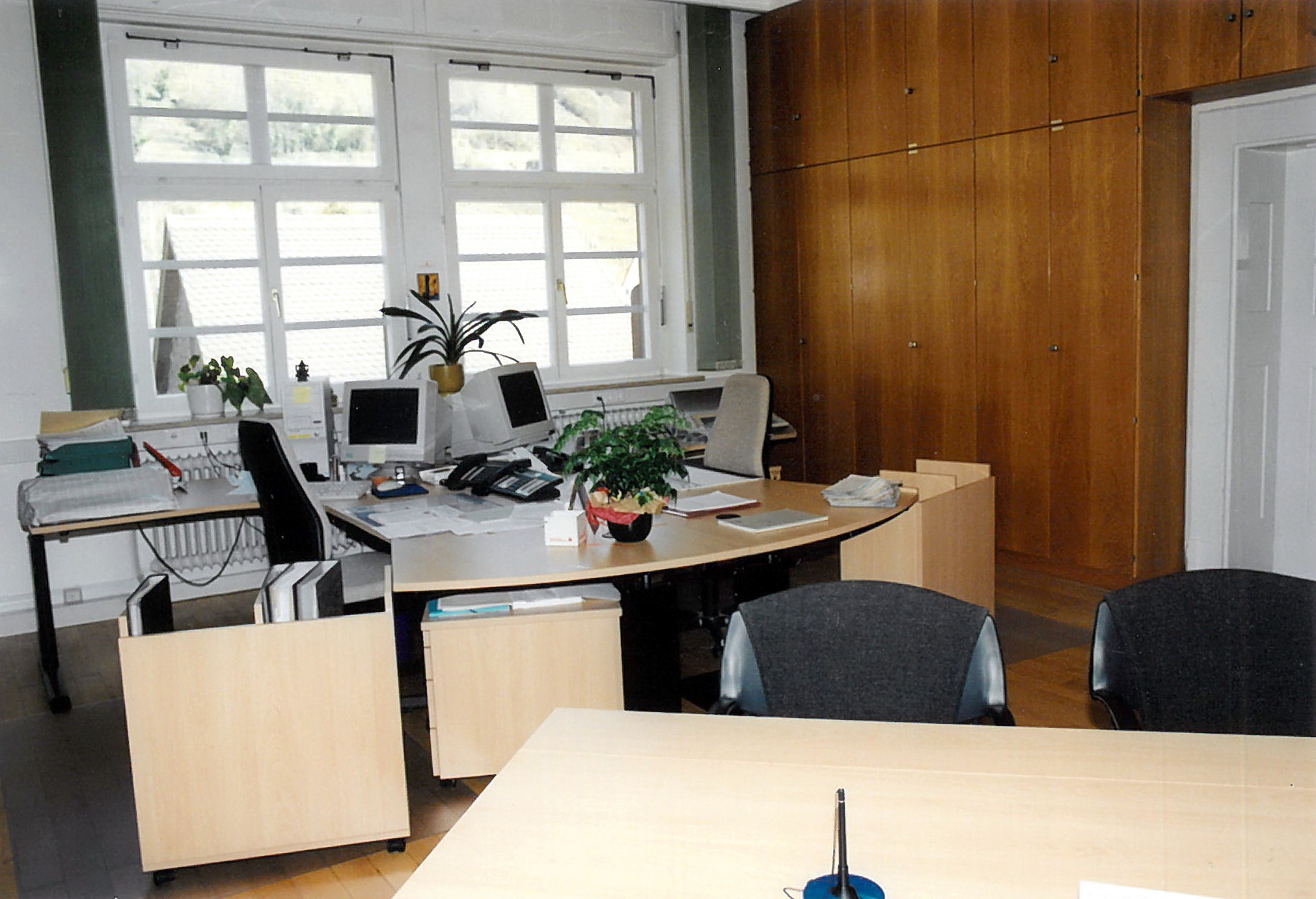 Blick in die Büroräume des Vermessungsamtes im Jahr 2003