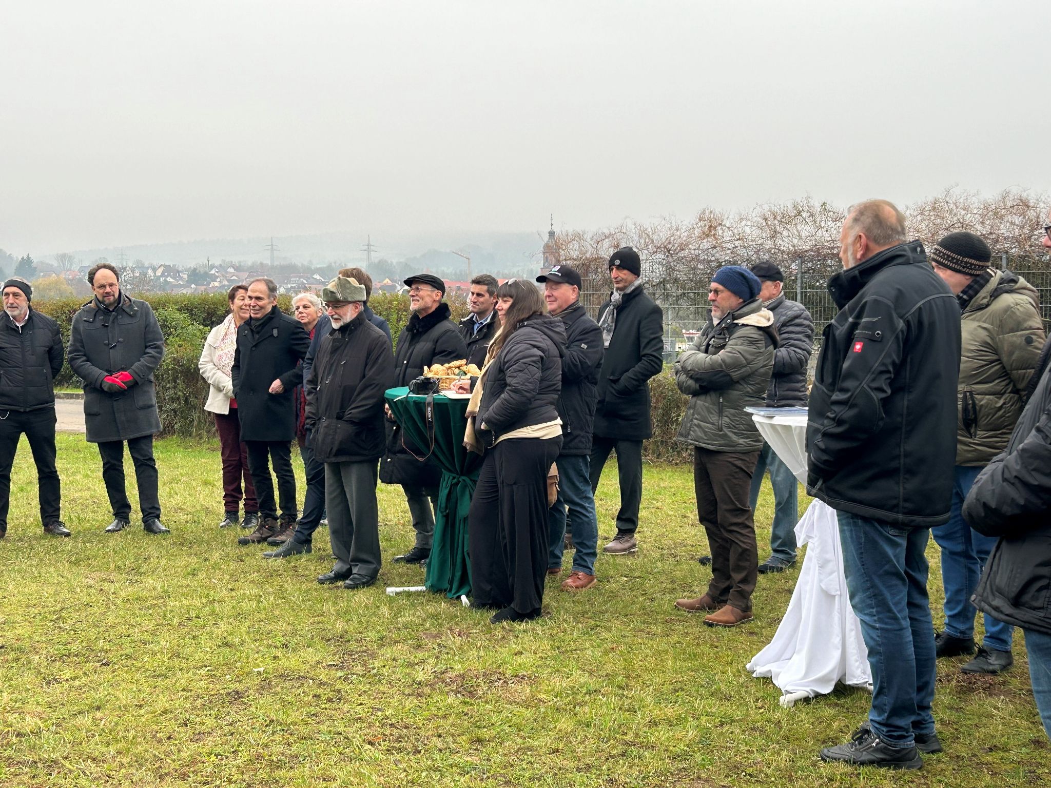 Spatenstich zum Bau der Wohnanlage "ehem. Burkarder Hof" im Dezember 2023