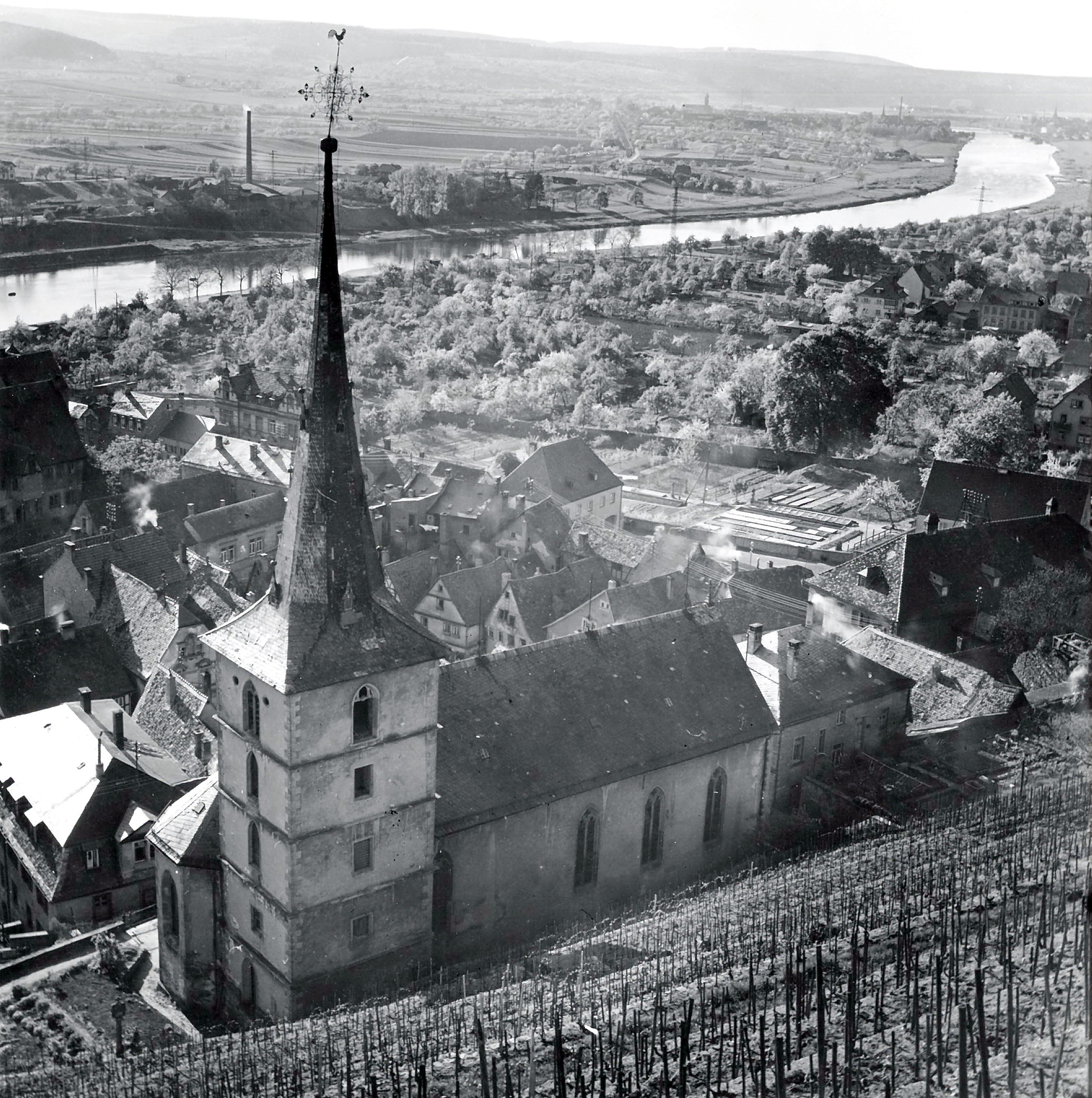 Blicke von der Burg auf die Stadt
