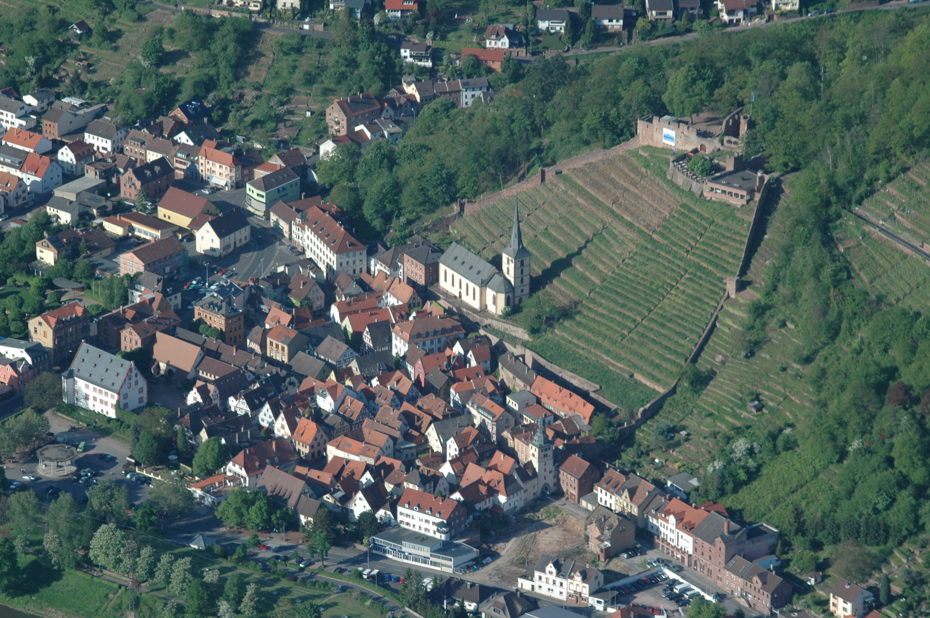 Luftaufnahme Klingenberg 2005