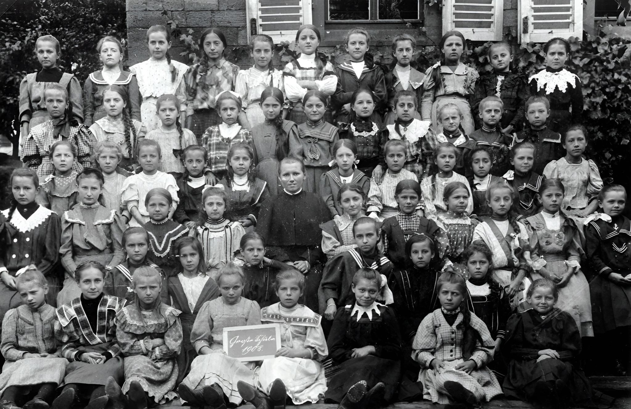 Gruppenfoto der "Großen Schule" 1908