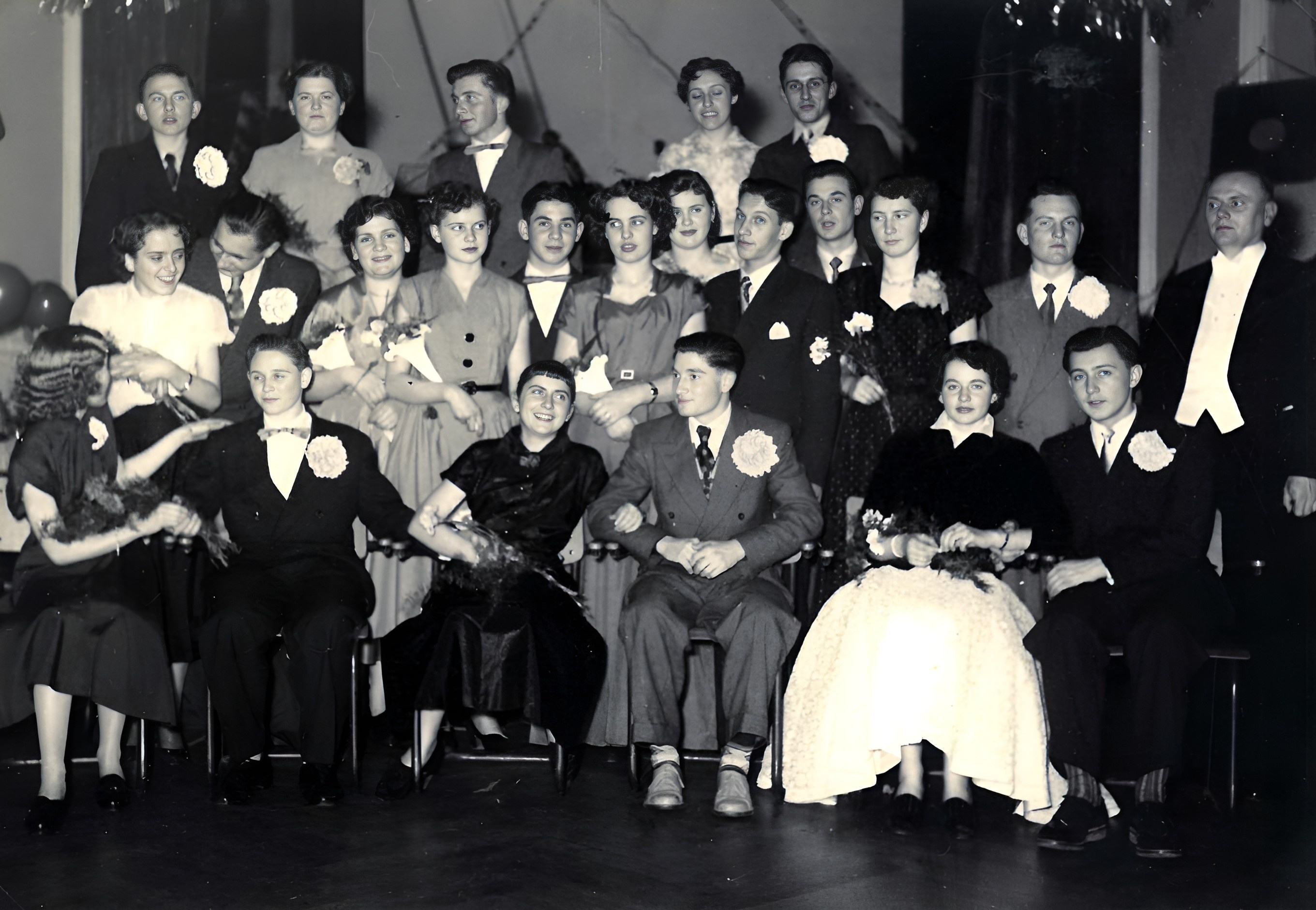 Gruppenfoto Tanzkurz Abschlussball 1955