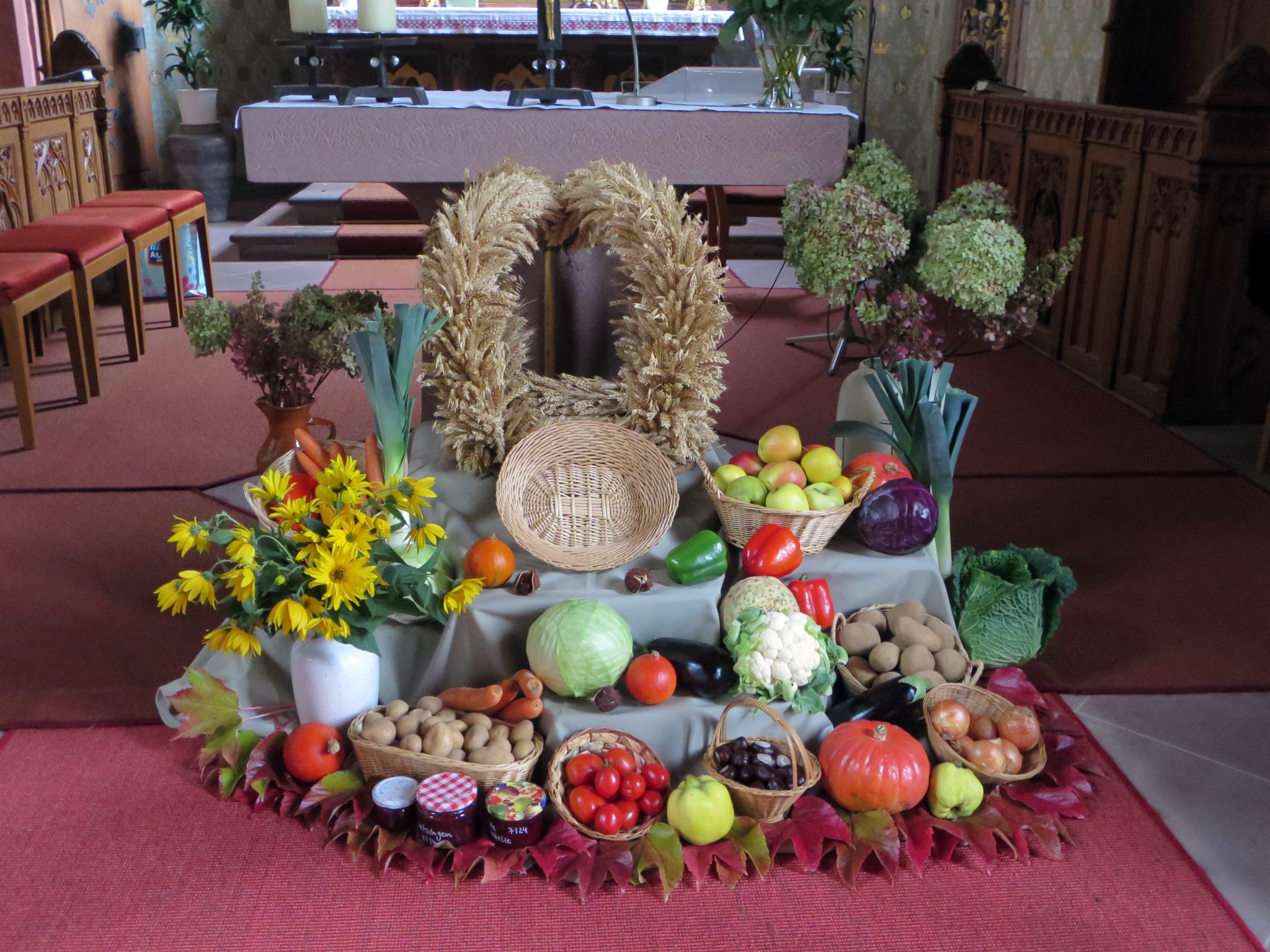 Der Erntedankaltar 2024