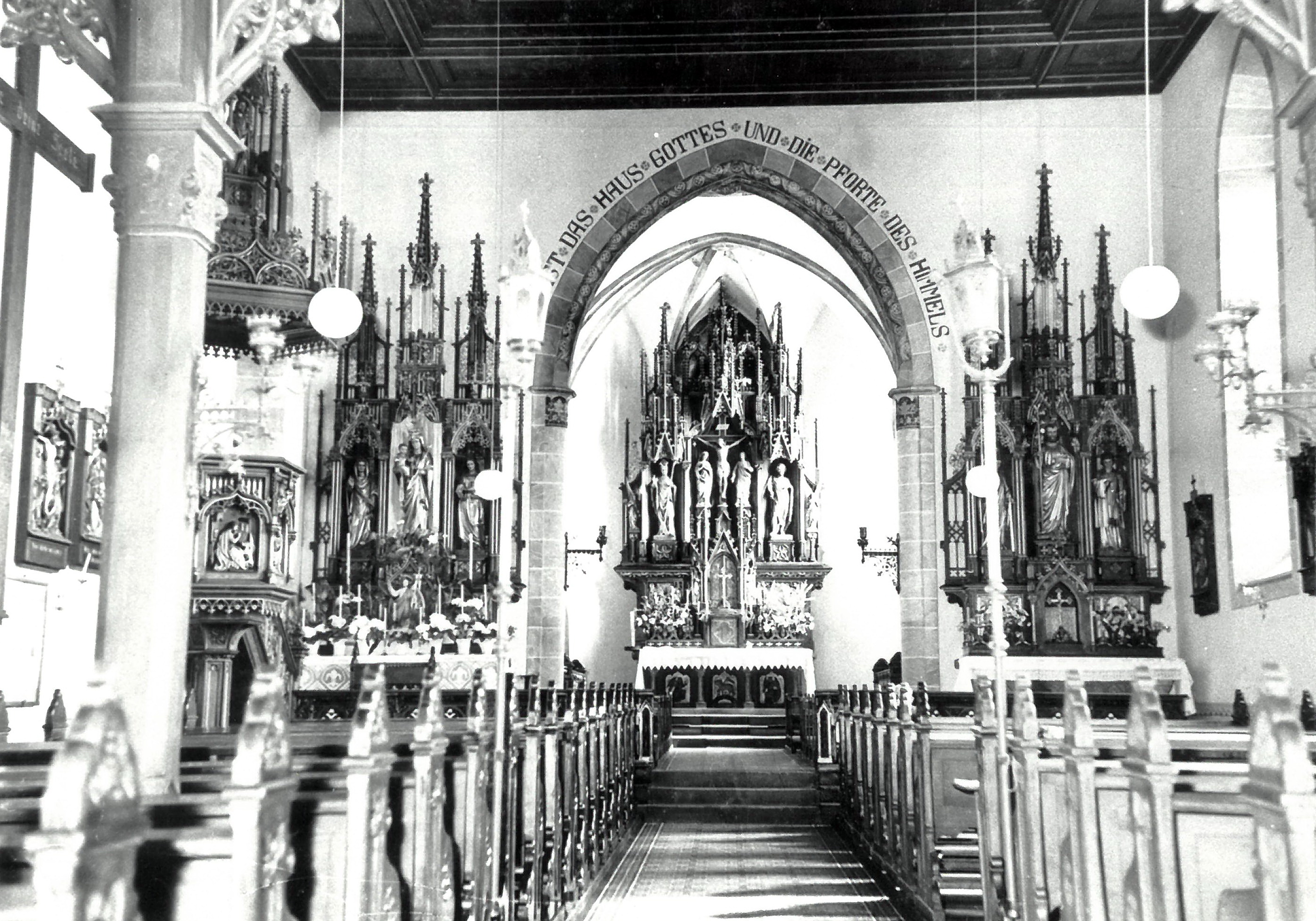 Innenansicht der Pfarrkirche St. Pankratius