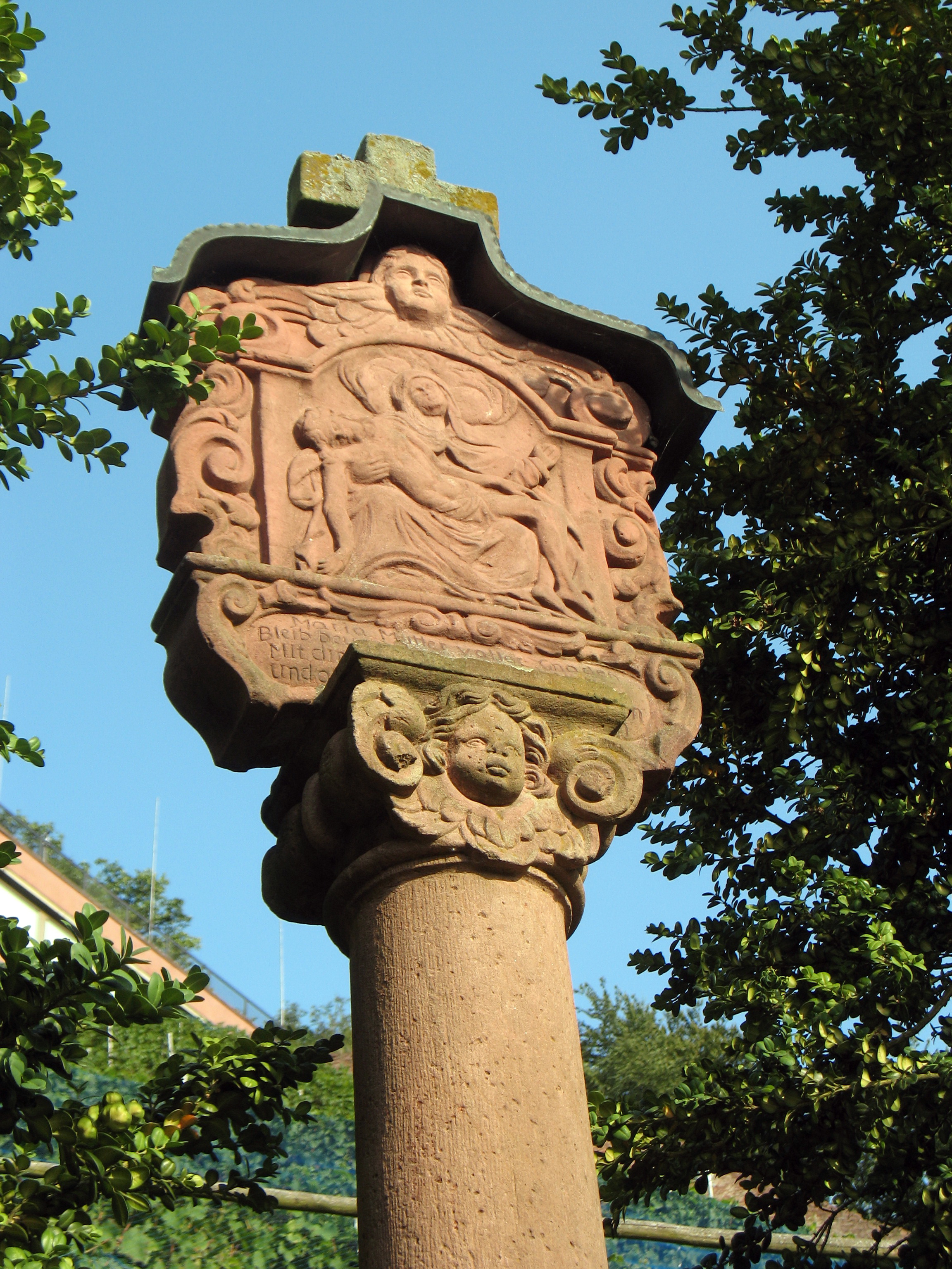 Der Bildstock im ehemaligen Kirchhof