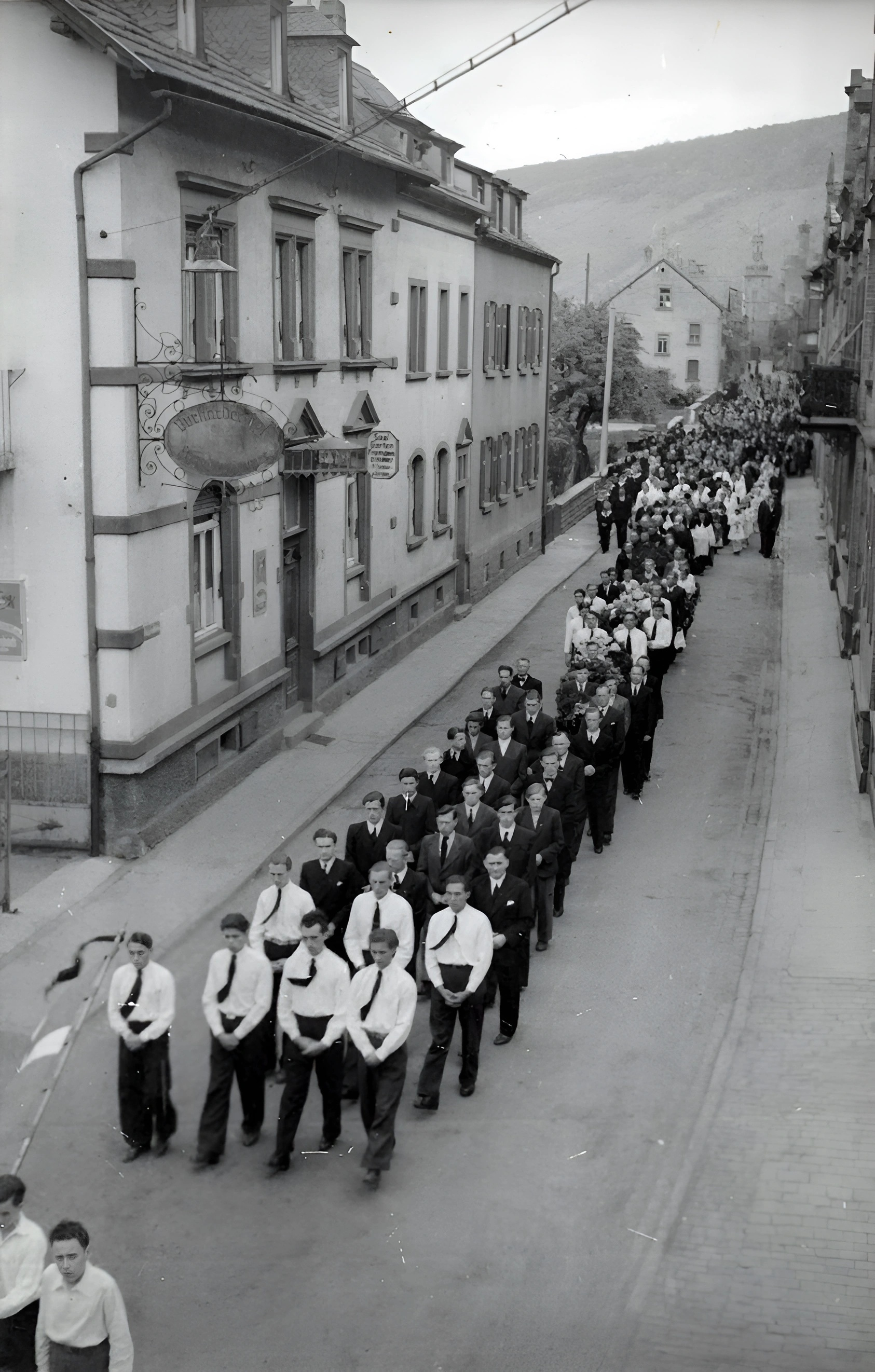 Trauerzug für Pfarrer Georg Stumpf im Mai 1949