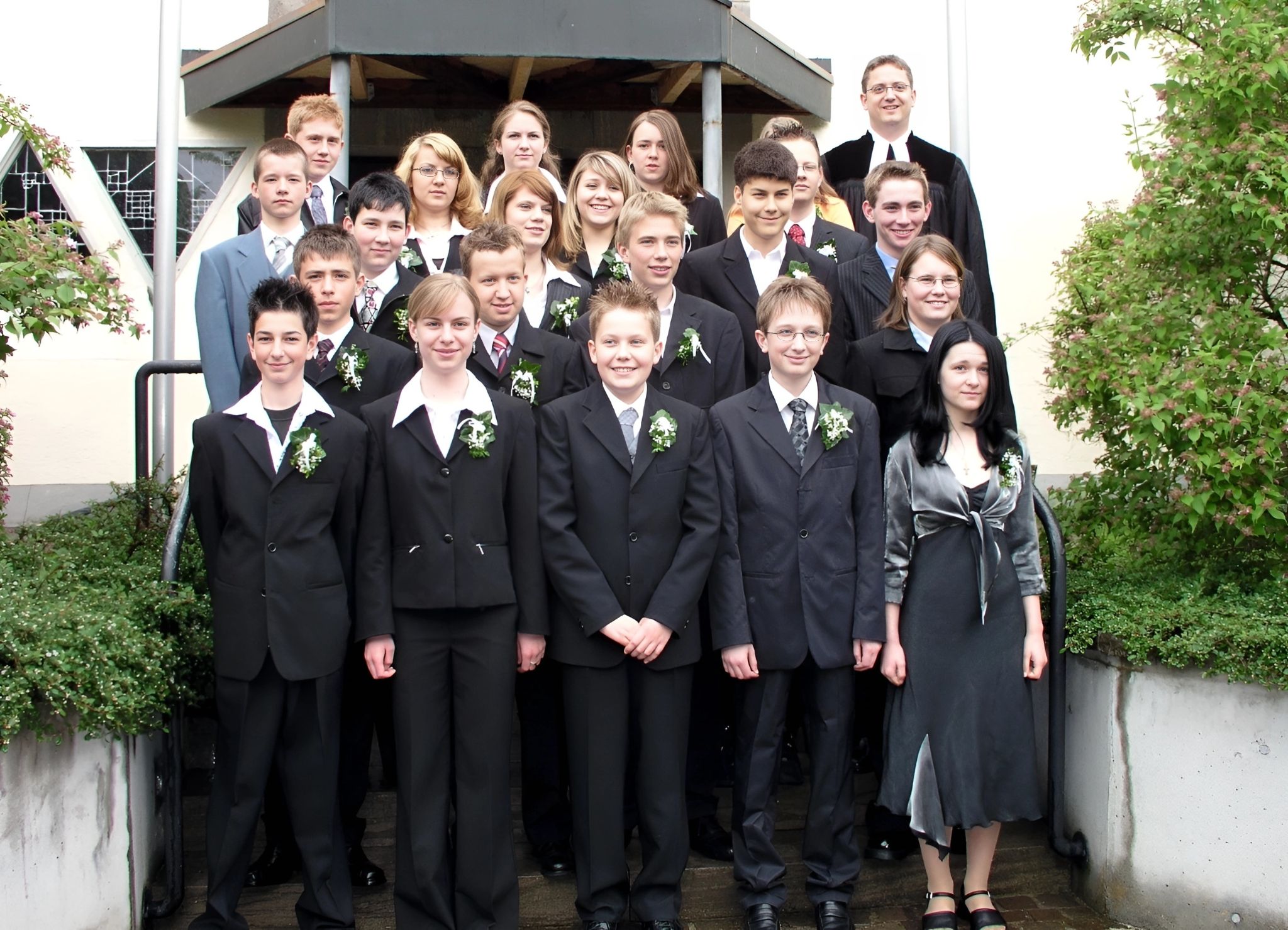 Gruppenfoto Konfirmation 2005