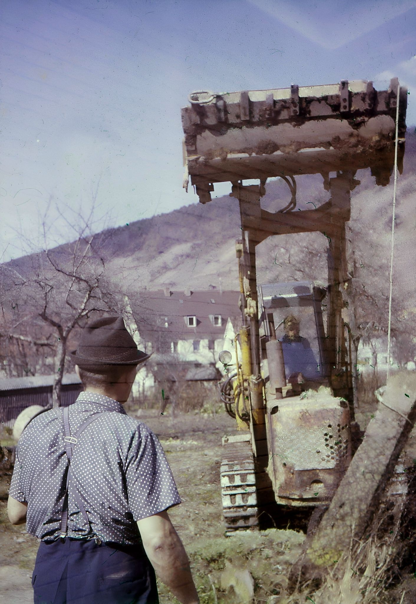 Räumarbeiten auf dem Grundstück im Frühjahr 1965